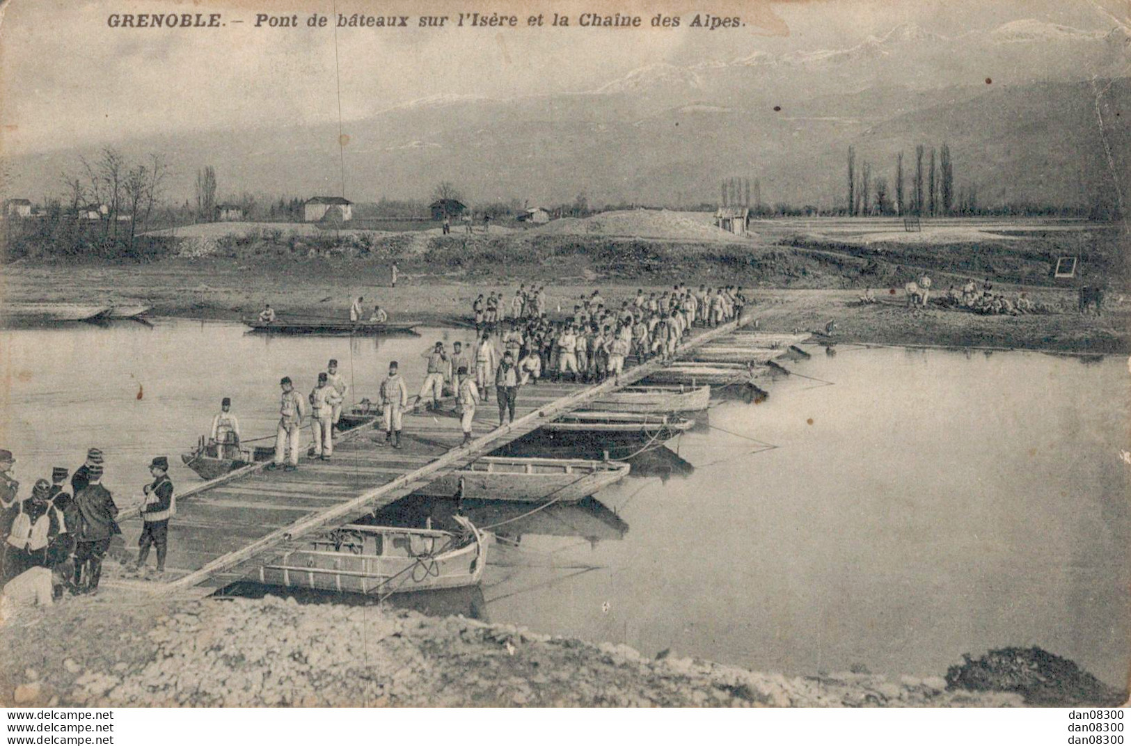 38 GRENOBLE PONT DE BATEAUX SUR L'ISERE ET LA CHAINE DES ALPES - Manöver