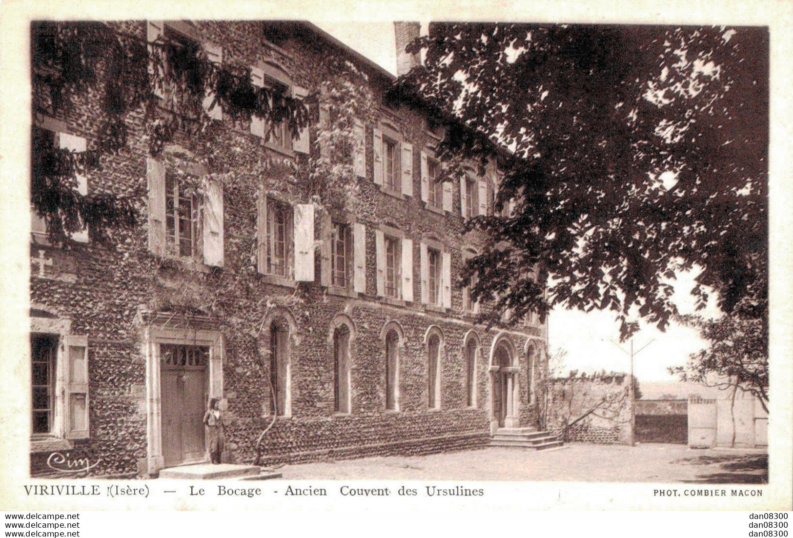 38 VIRIVILLE LE BOCAGE ANCIEN COUVENT DES URSULINES - Viriville