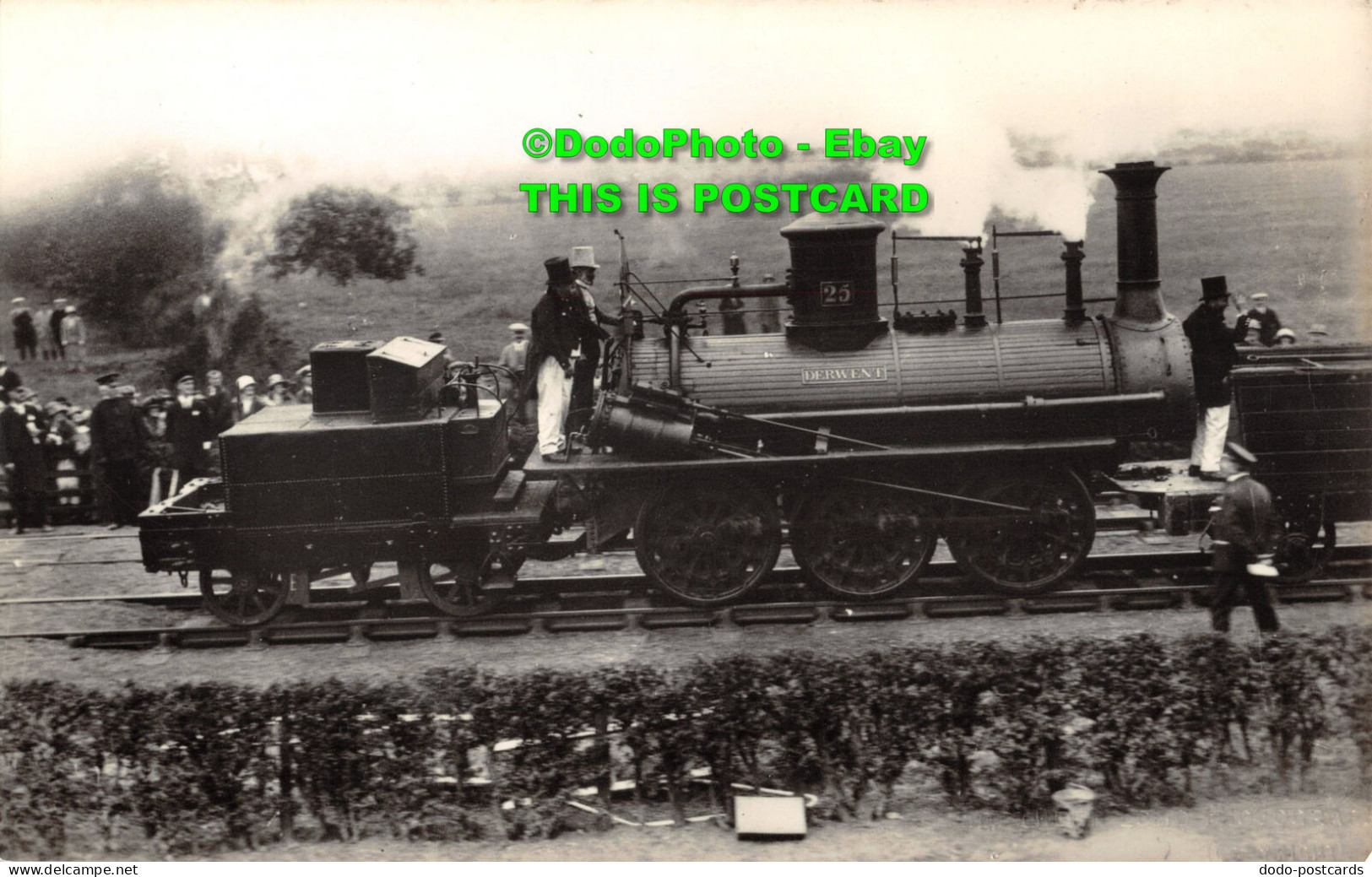 R355133 The Derwent. This Engine Which Is Exhibited At Bank Top Station. Railway - Monde