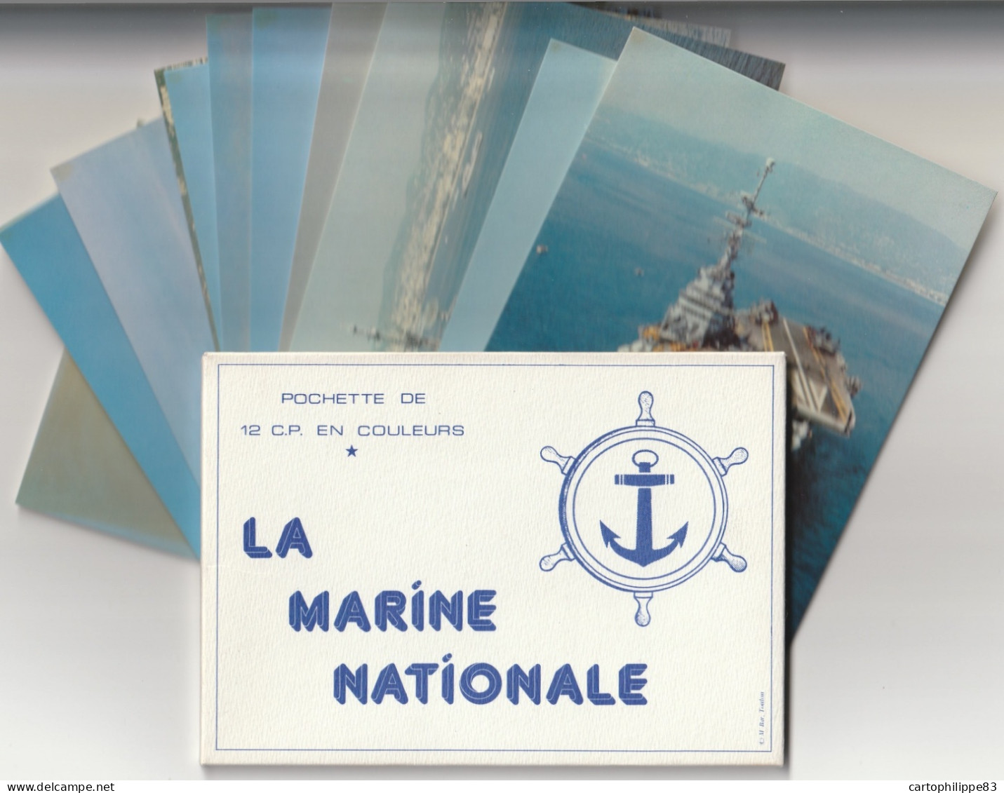 MARINE NATIONALE 12 CPM DE BATEAUX  DE GUERRE AVEC SA POCHETTE - Warships