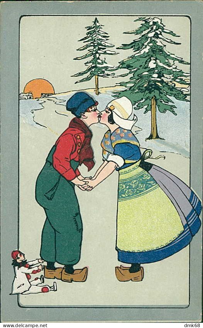 PINOT SIGNED 1910s POSTCARD - DUTH BOY & GIRL KISSING & TOY - EDIT ARS NOVA - 480 (5739) - Sonstige & Ohne Zuordnung