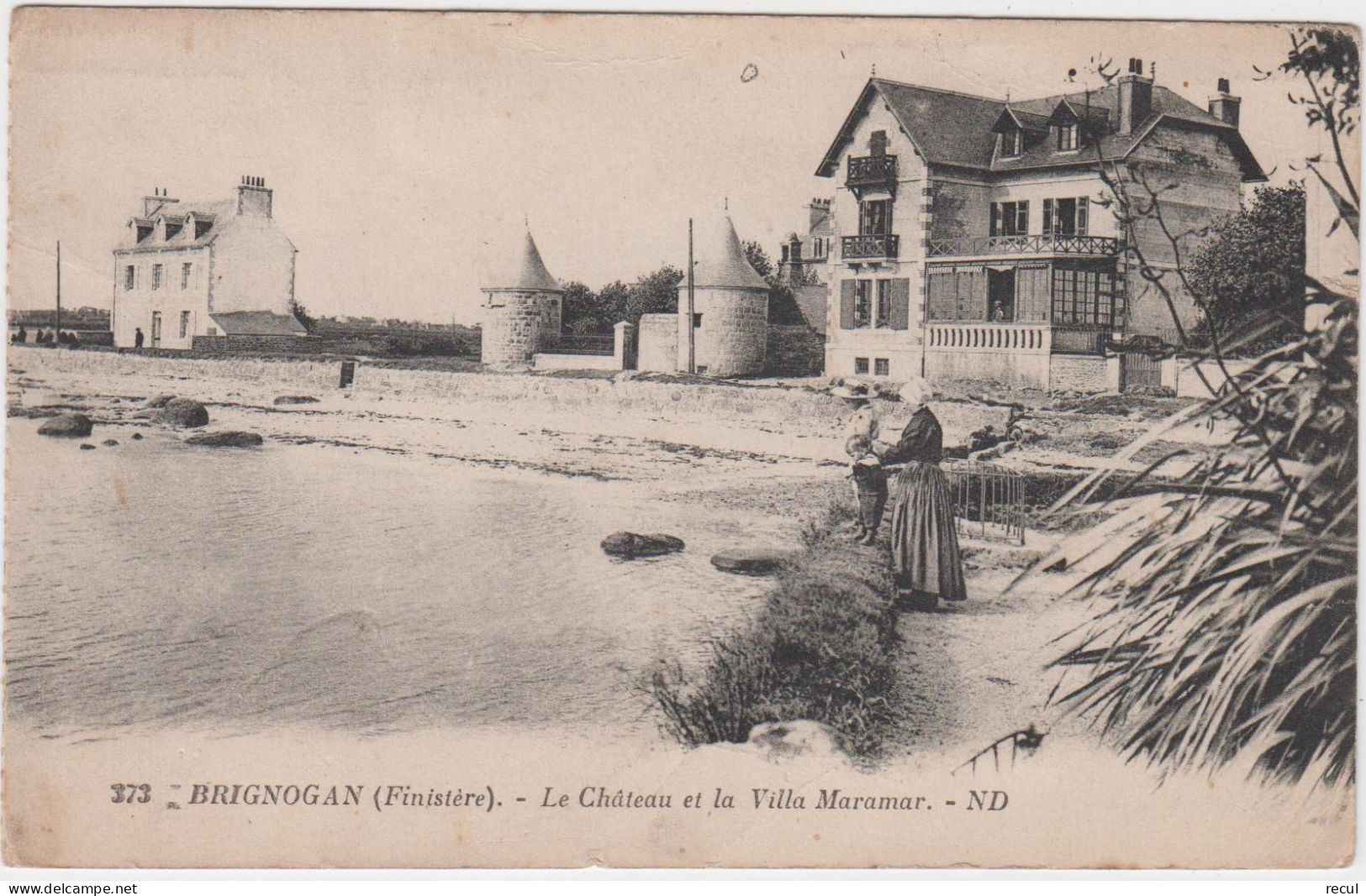 FINISTERE - 373 - BRIGNOGAN - Le Château Et La Villa Maramar - Brignogan-Plage