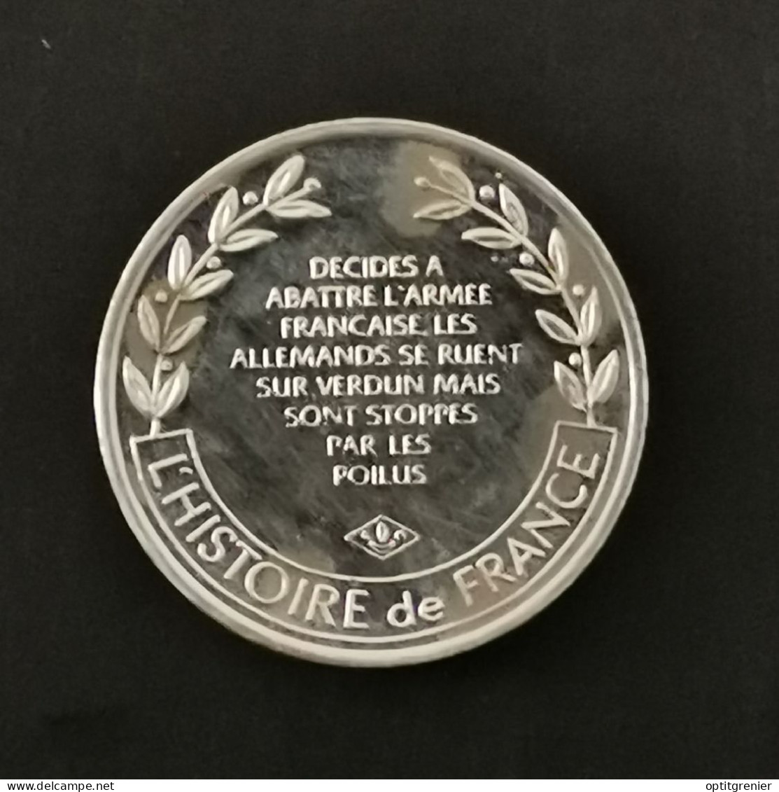 MEDAILLE ARGENT PETIT MODULE 13mm 1.7G VERDUN VICTOIRE ON NE PASSE PAS - Otros & Sin Clasificación