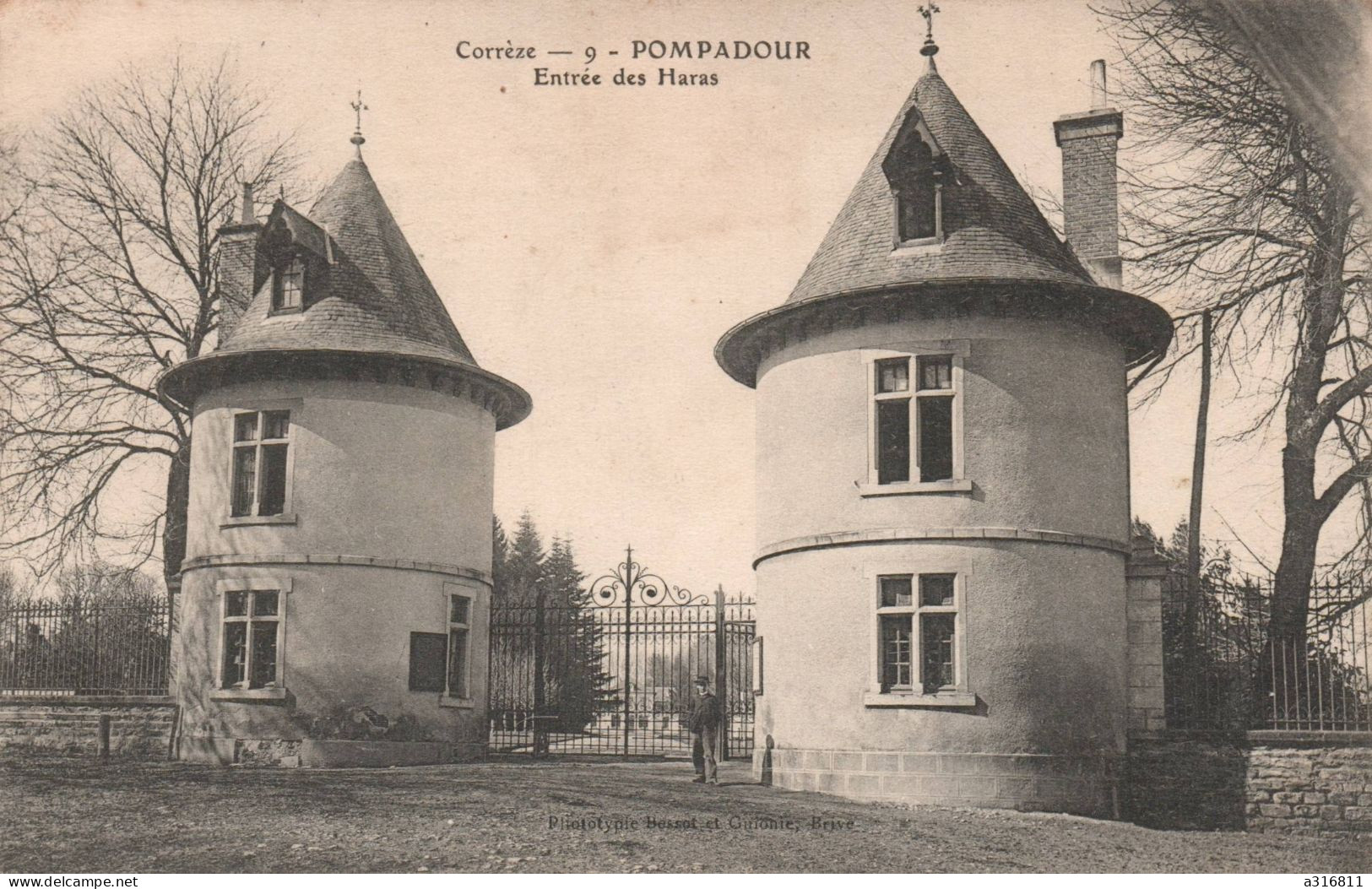 Pompadour Entree Des Haras - Other & Unclassified