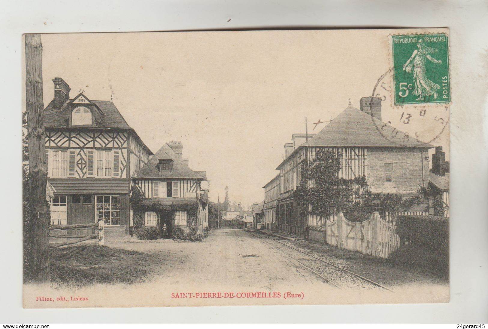 CPA SAINT PIERRE DE CORMEILLES (Eure) - Rue Principale - Autres & Non Classés