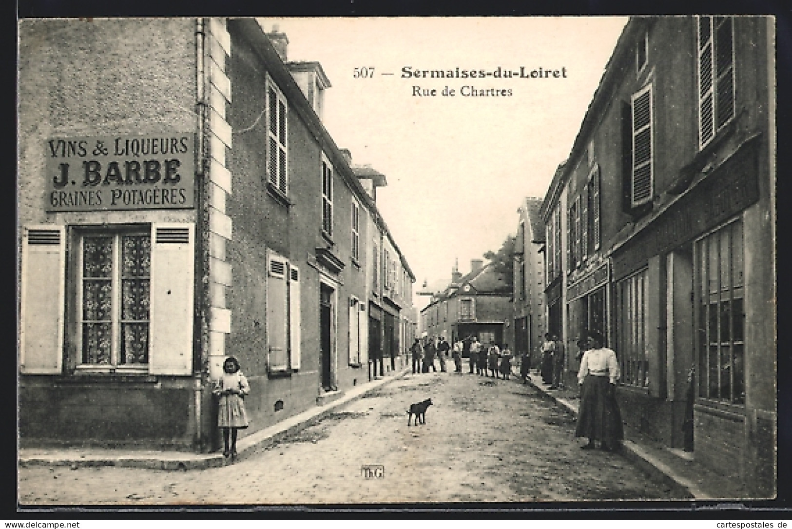 CPA Sermaises-du-Loiret, Rue De Chartres, Vue De La Rue  - Andere & Zonder Classificatie