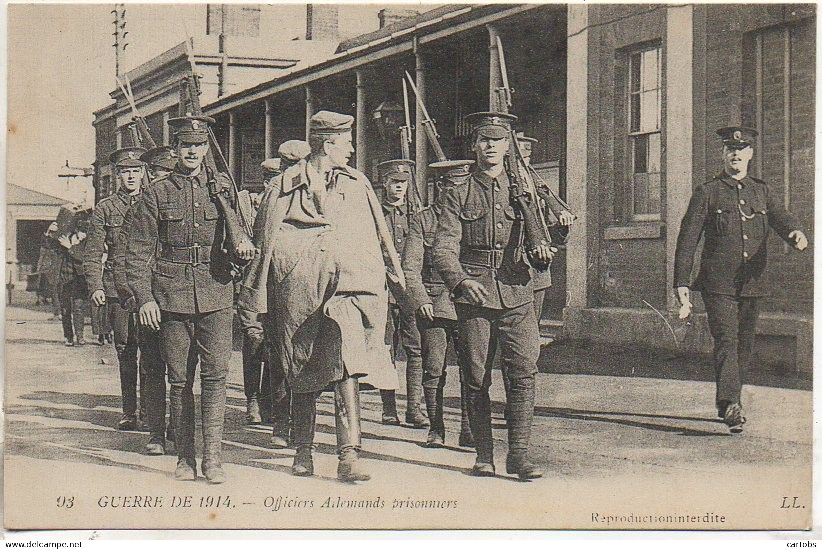 Guerre 14-18  Officiers Allemands Prisonniers - Guerre 1914-18