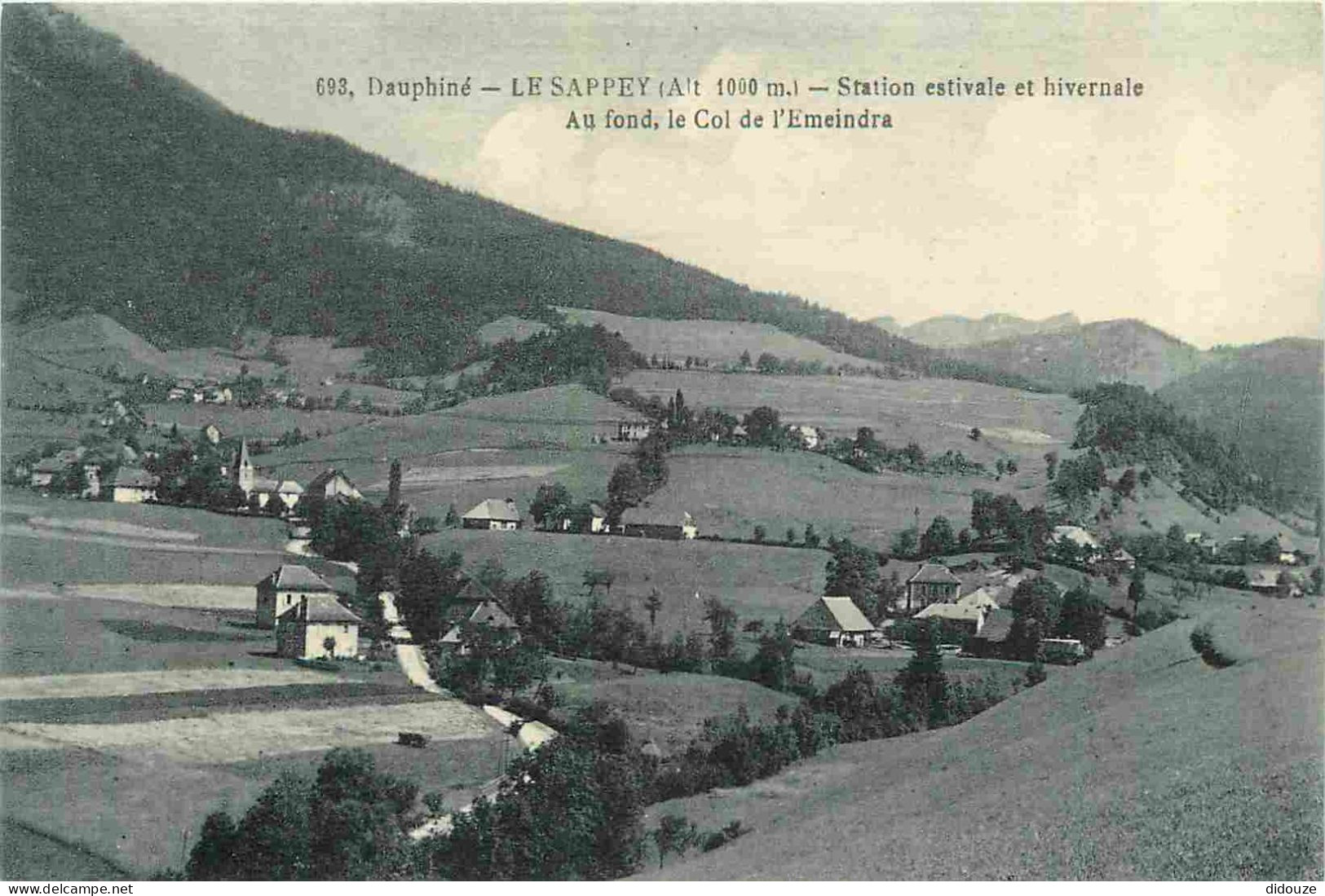 38 - Le Sappey - Station Estivale Et Hivernale - Au Fond Le Col De L'Emeindra - CPA - Voir Scans Recto-Verso - Autres & Non Classés