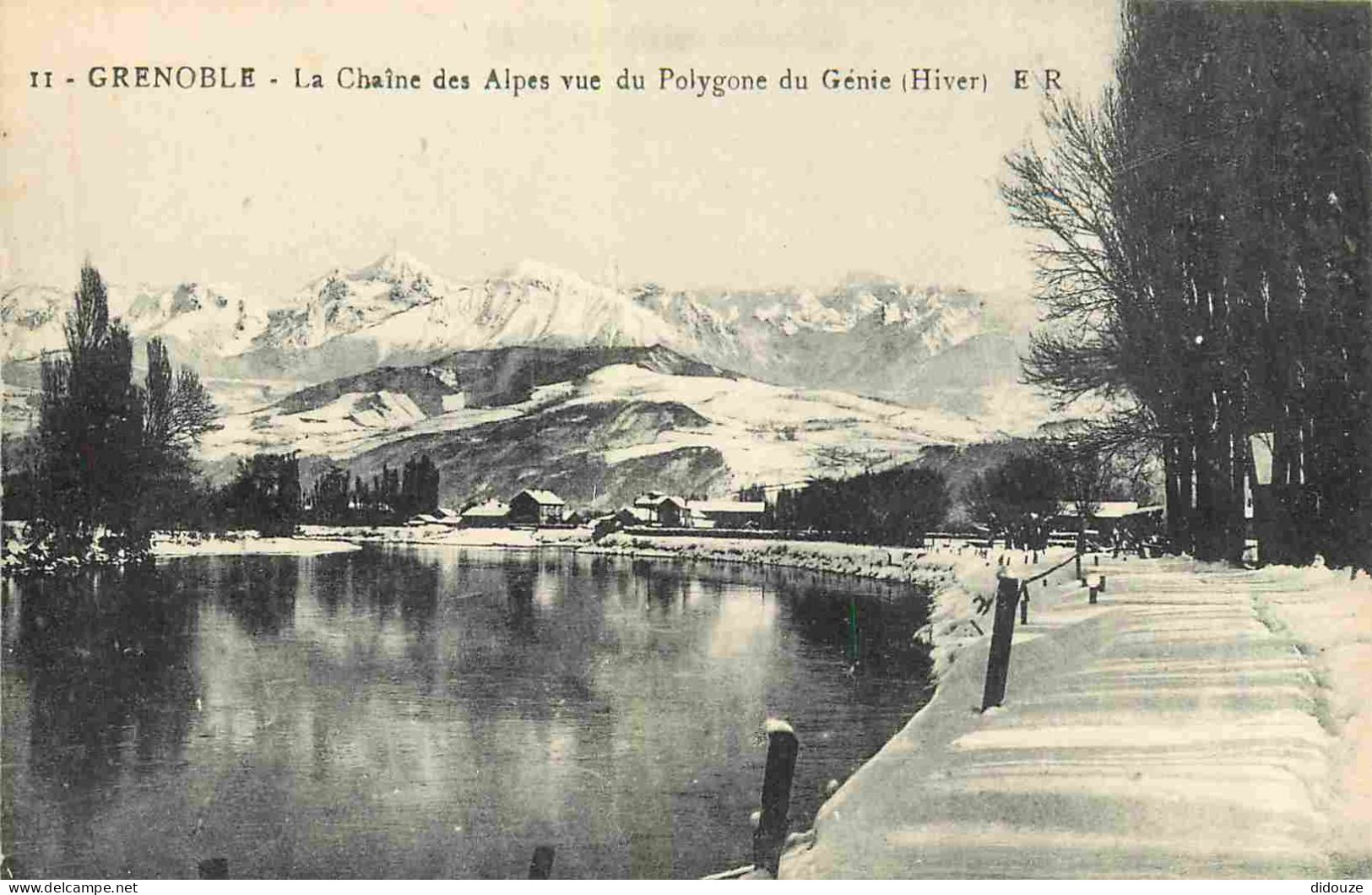 38 - Grenoble - La Chaîne Des Alpes Vue Du Polygone Du Génie - Hiver - CPA - Voir Scans Recto-Verso - Grenoble