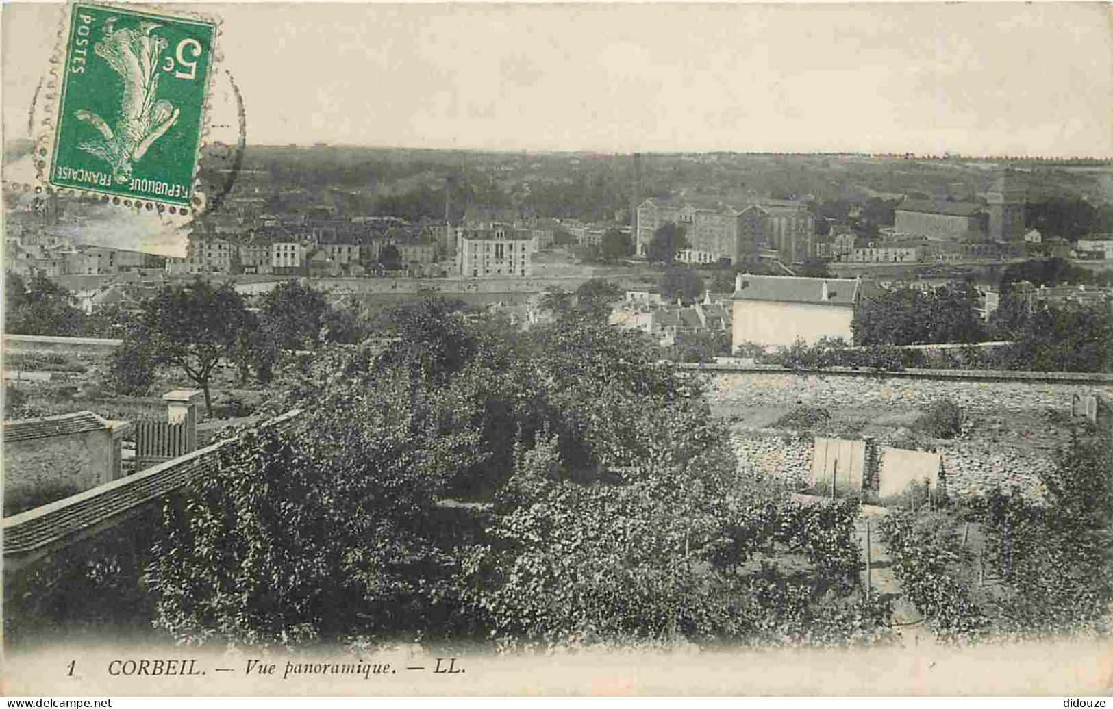 91 - Corbeil Essonnes - Vue Panoramique - CPA - Voir Scans Recto-Verso - Corbeil Essonnes