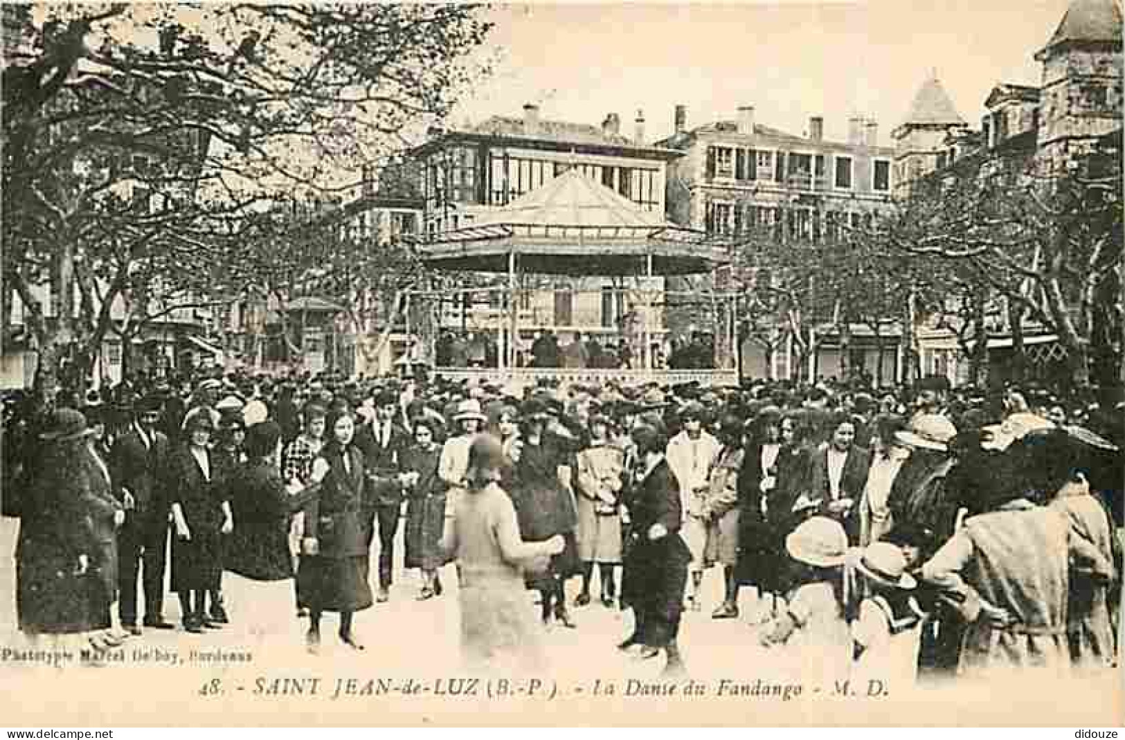 64 - St Jean De Luz - La Danse Du Fandango - Animée - CPA - Voir Scans Recto-Verso - Saint Jean De Luz