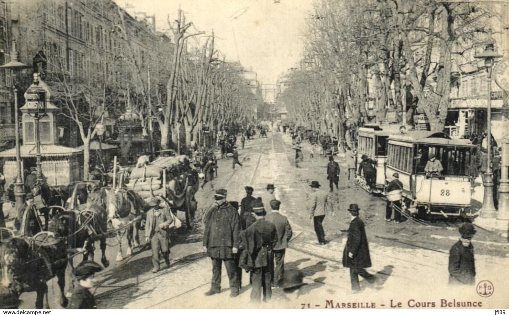 France > [13] Bouches-du-Rhône > Marseille > Canebière, Centre Ville - Le Cours Belsunce - 15139 - Canebière, Centre Ville