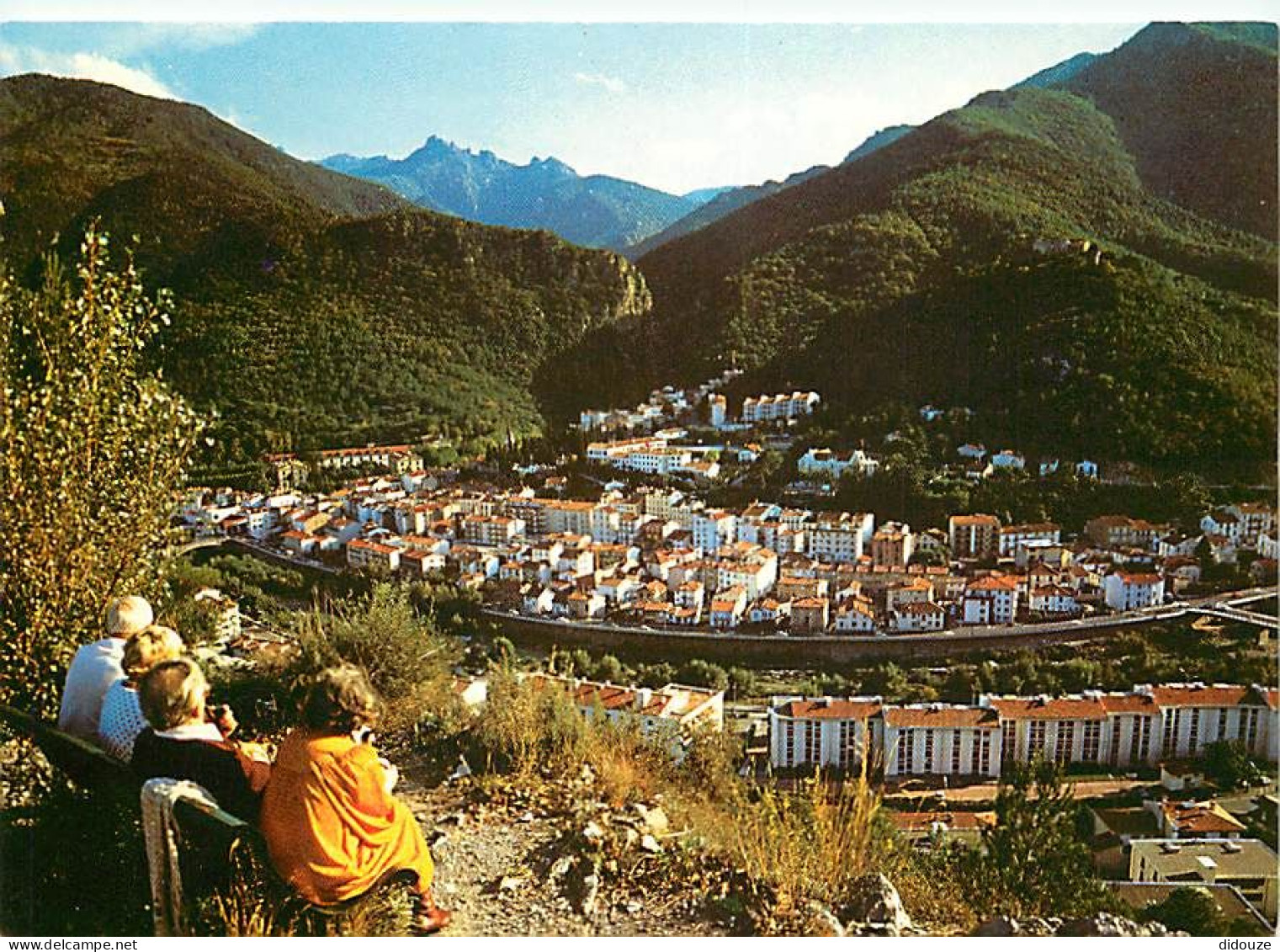 66 - Amélie Les Bains - Vue Générale - Le Repos Après La Promenade - CPM - Voir Scans Recto-Verso - Autres & Non Classés