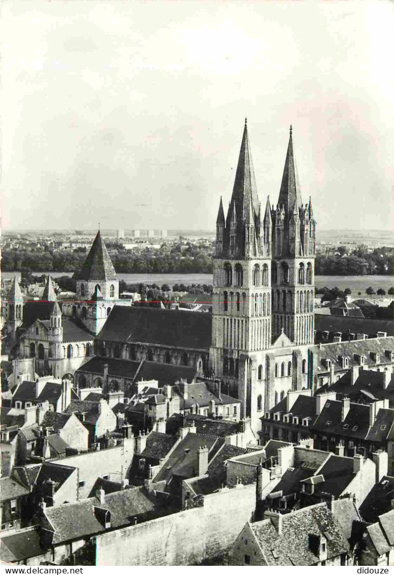 14 - Caen - Abbaye Aux Hommes - Eglise Saint-Etienne - Ensemble De L'église Et De L'abbaye Au Milieu Des Maisons - Carte - Caen