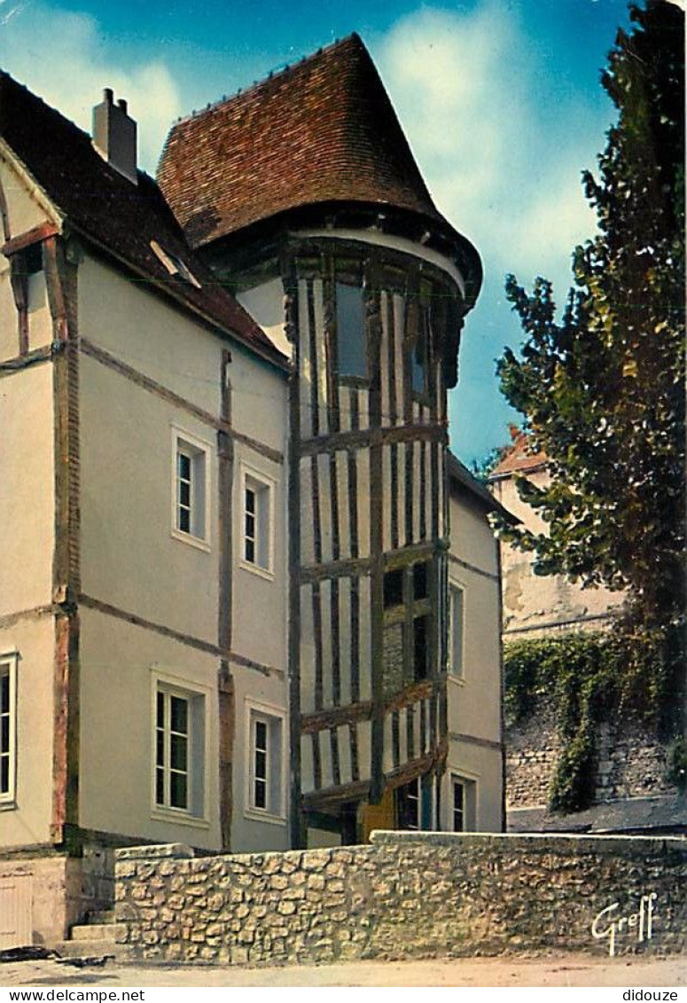 28 - Chartres - Escalier De La Reine Berthe - CPM - Voir Scans Recto-Verso - Chartres