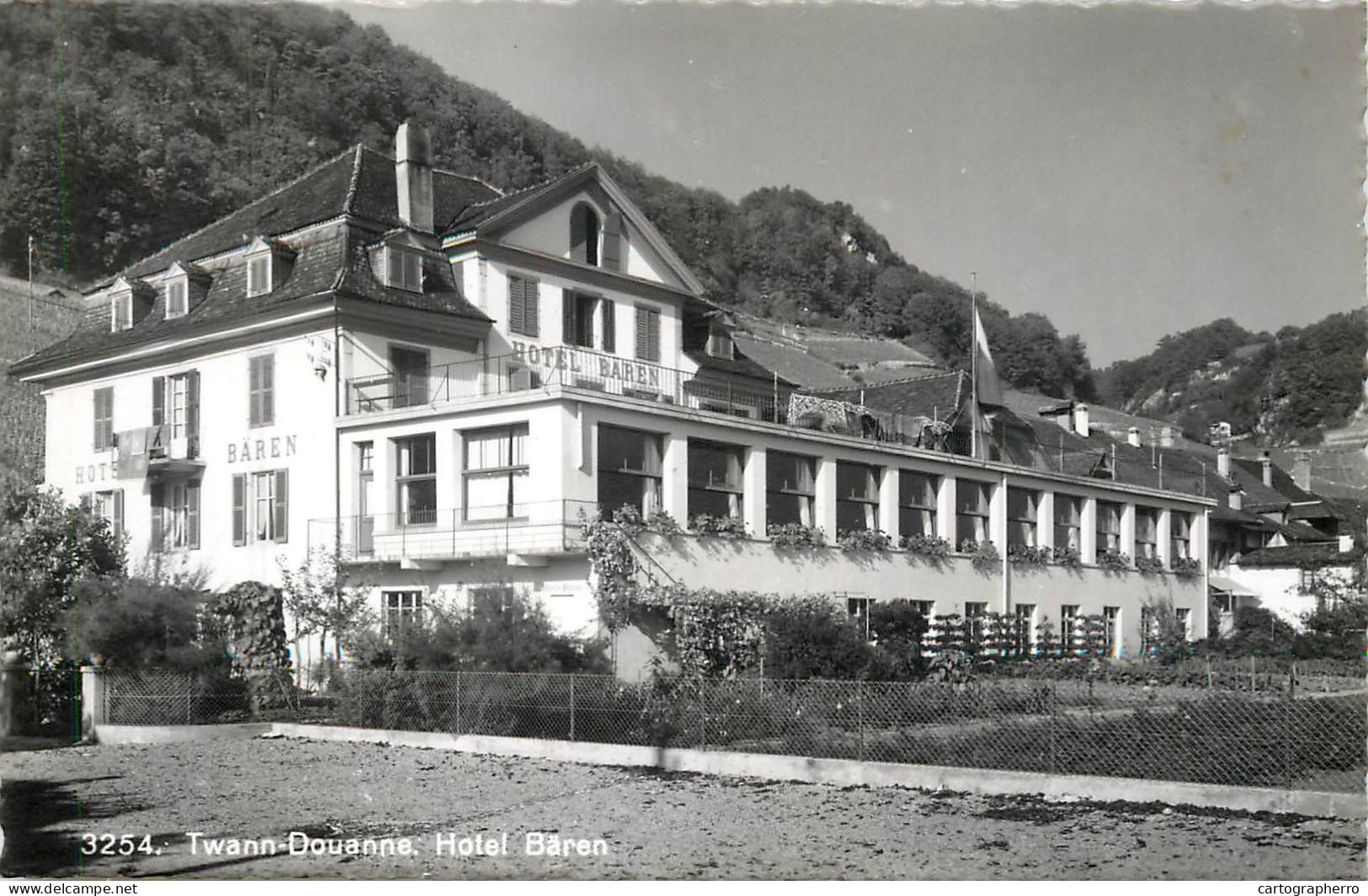 Postcard Switzerland Twann Douanne Hotel Baren - Altri & Non Classificati