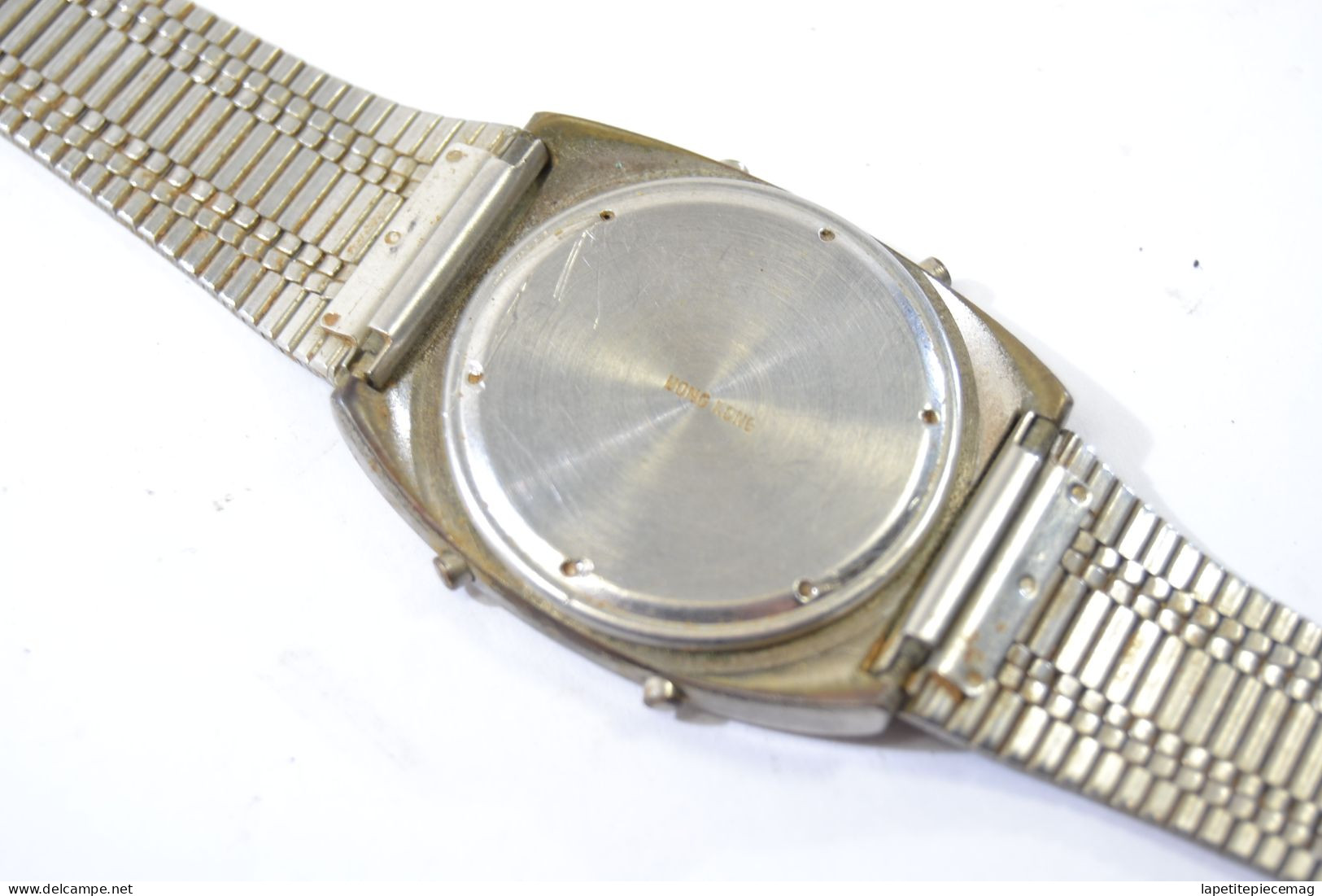 Ancienne montre Melody alarm quartz Hong Kong années 1980.