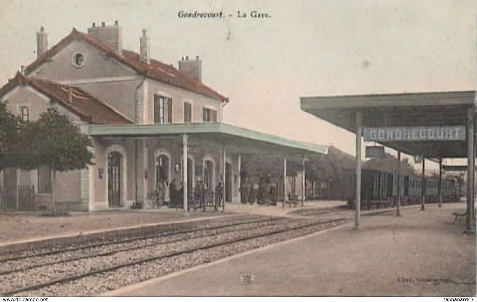 . 55 . GONDRECOURT . Interieur De La Gare . Petite Animation . Train . - Gondrecourt Le Chateau