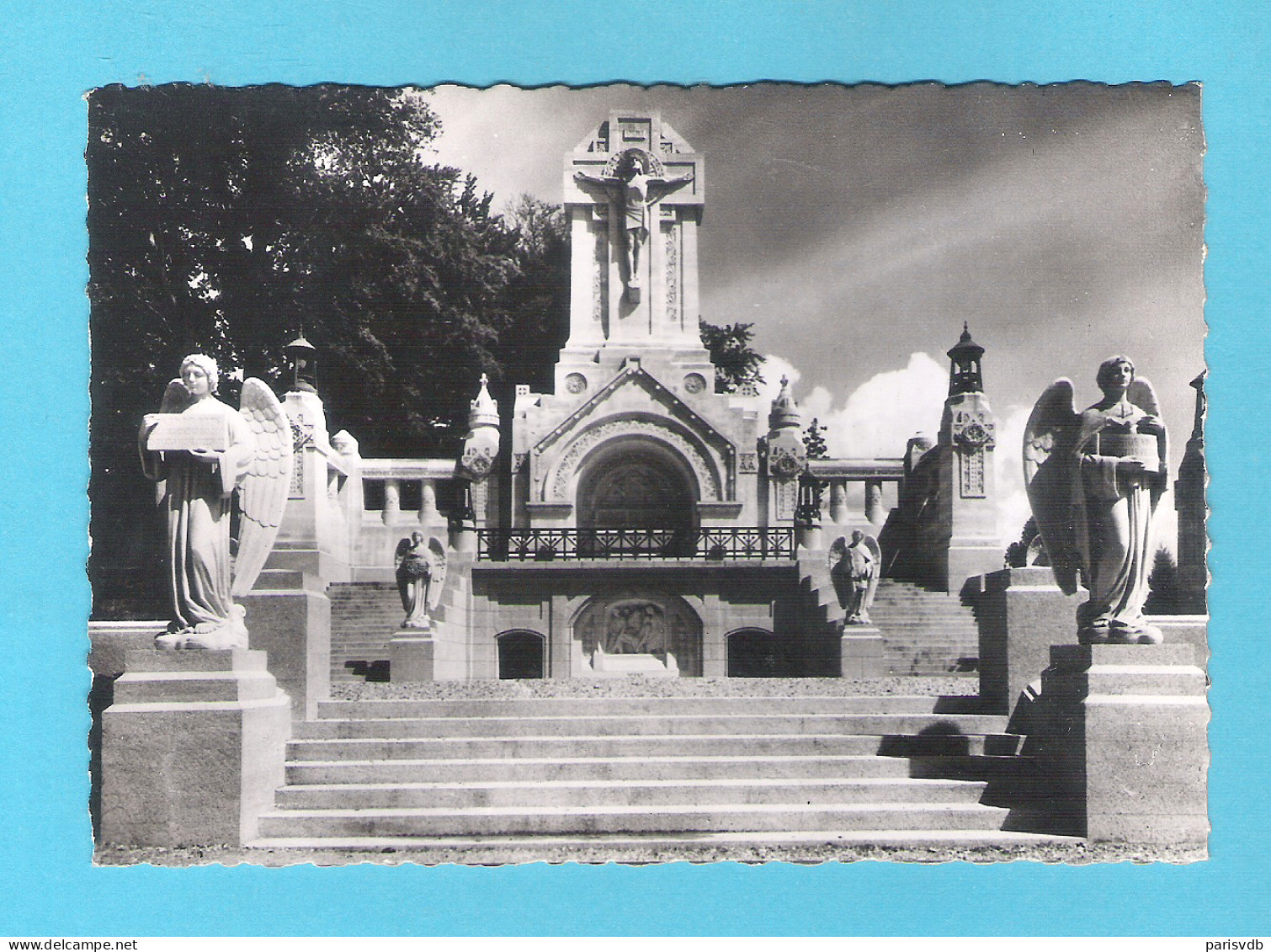 LISIEUX - La Basilique De Lisieux  (FR 20.058) - Lisieux