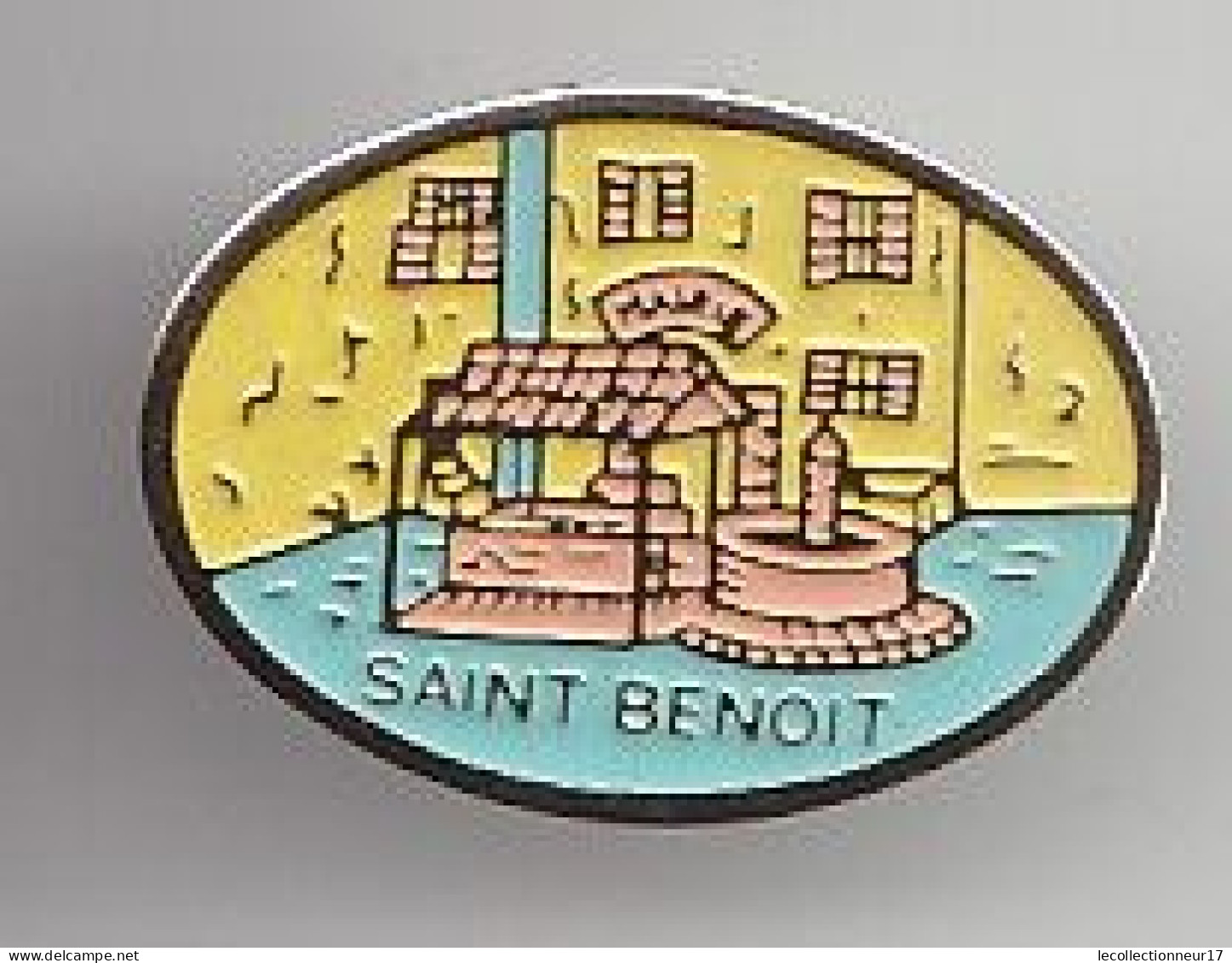 Pin's  Village De Saint Benoit Réf 2022 - Städte