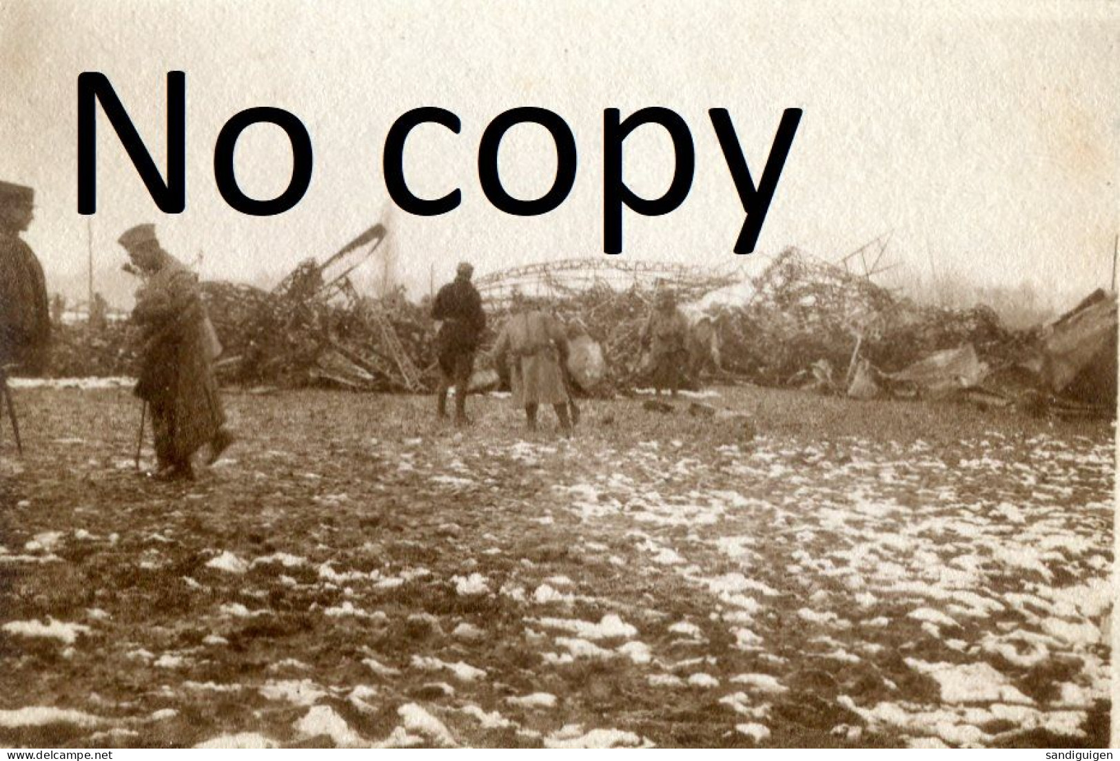 PHOTO FRANCAISE - LES RESTES DU ZEPPELIN ABATTU A REVIGNY PRES DE BRABANT LE ROI MEUSE - GUERRE 1914 1918 - Guerre, Militaire