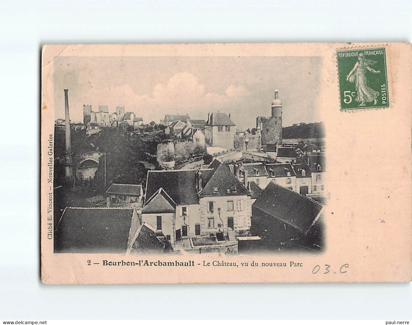 BOURBON L'ARCHAMBAULT : Le Château, Vu Du Nouveau Parc - état - Bourbon L'Archambault