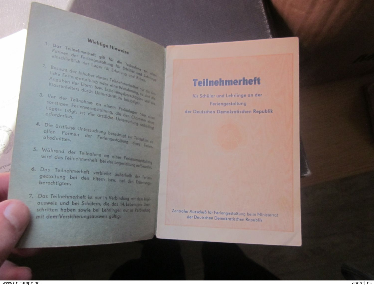 Teilnehmerheft Fur Schuler Und Lehrlinge An Der Feriengestaltlung Der DDR - Documents Historiques
