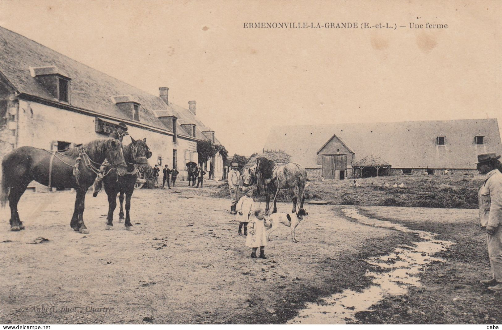 Ermenonville-la-Grande.  Une Ferme - Sonstige & Ohne Zuordnung