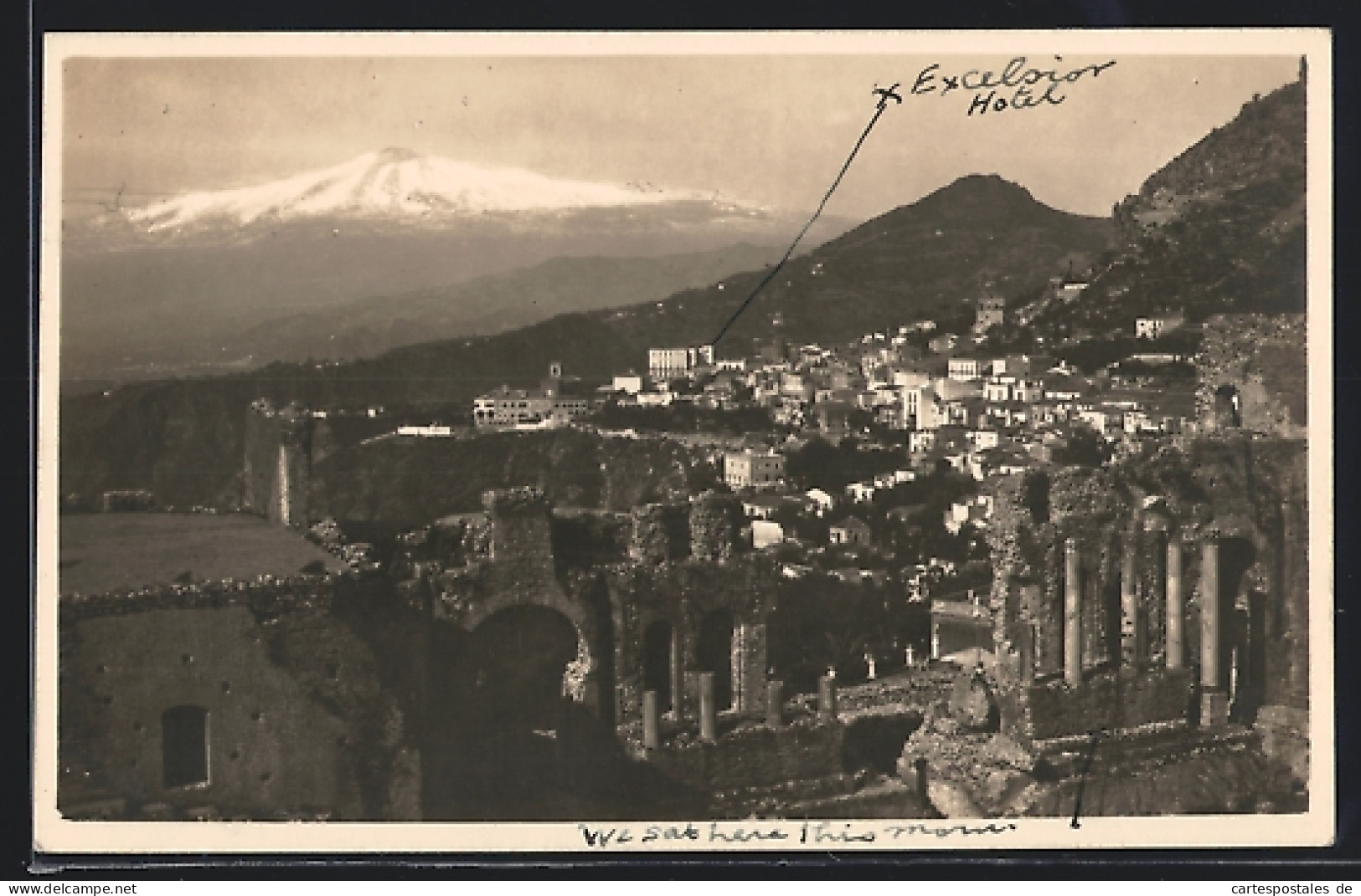 Cartolina Taormina, Blick über Dächer Und Ruinen  - Autres & Non Classés