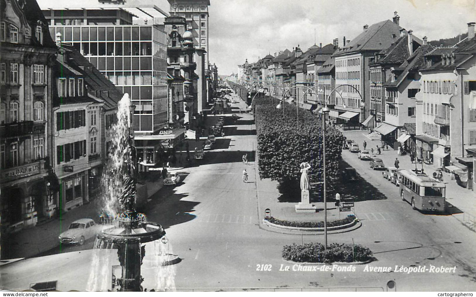 Postcard Switzerland La Chaux De Fonds Avenue Leopold Robert - Other & Unclassified