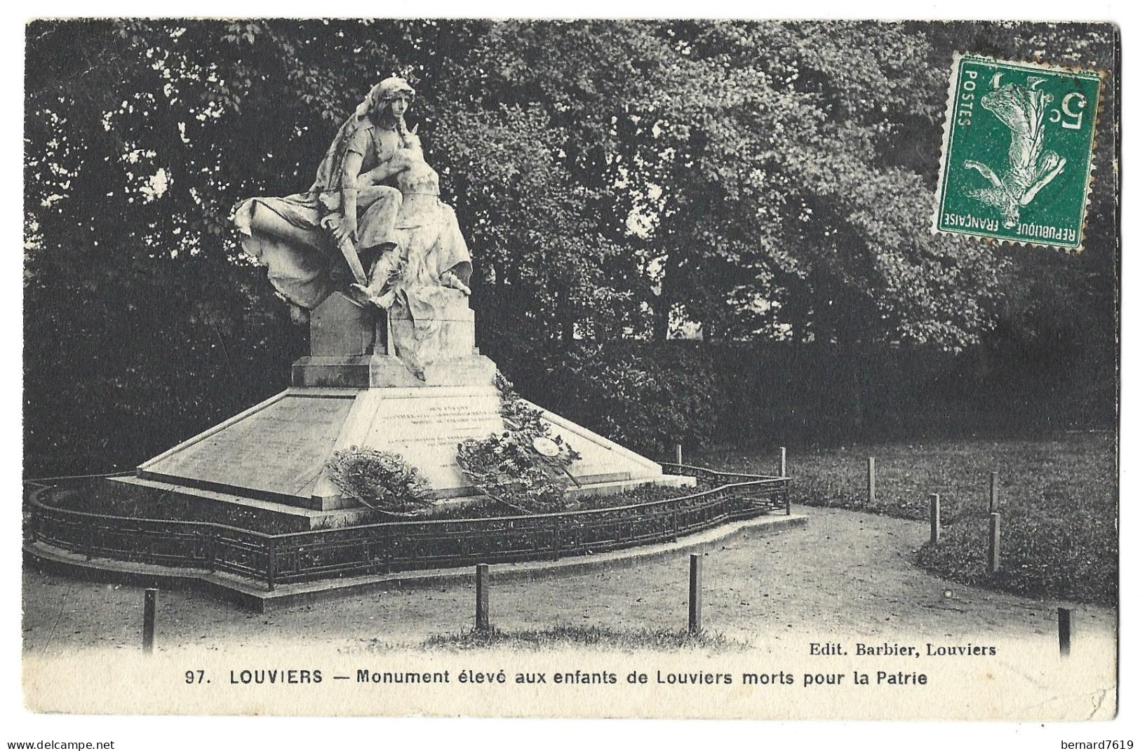 27 Louviers - Monument Eleve Aux Enfants De Louviers Morts Pour La Patrie - Louviers