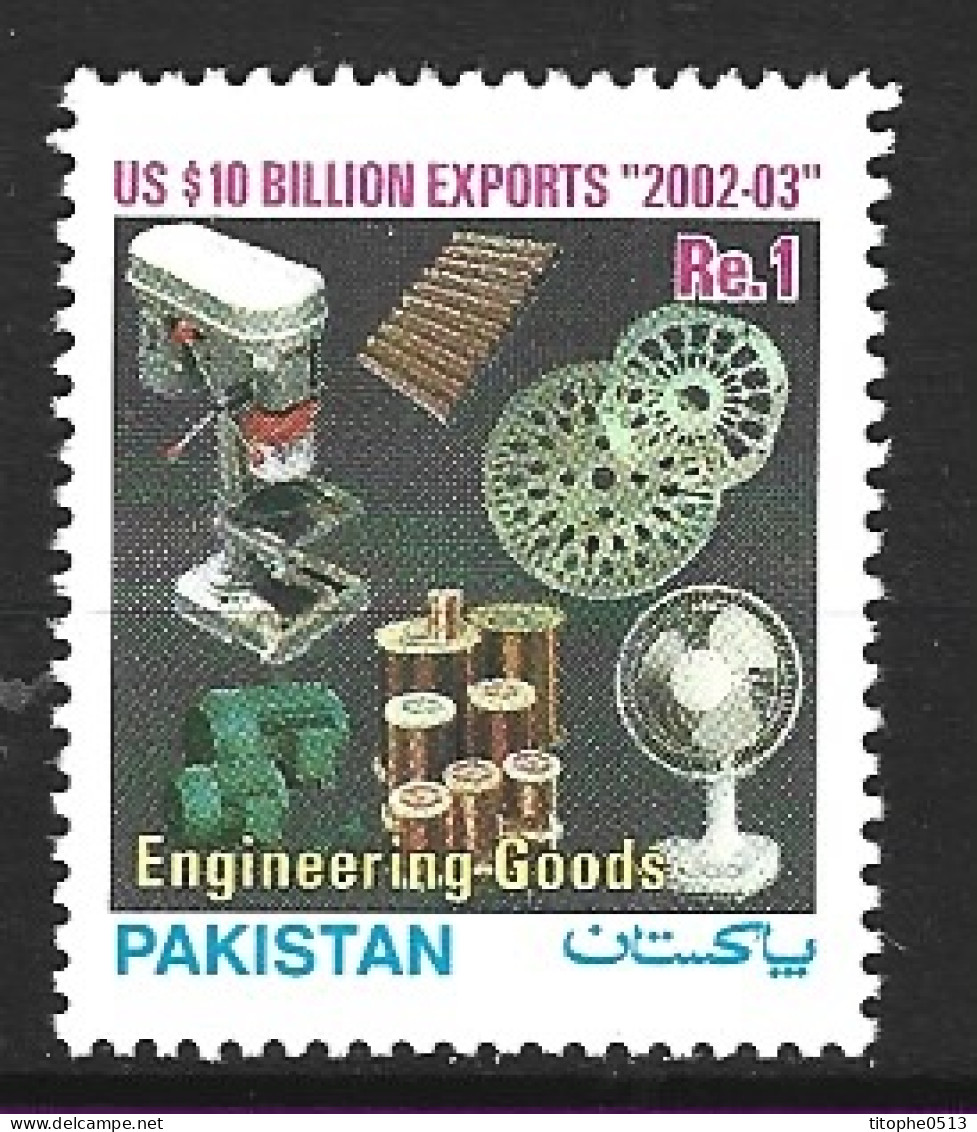 PAKISTAN. N°1123 De 2003. Produits Industriels. - Fábricas Y Industrias