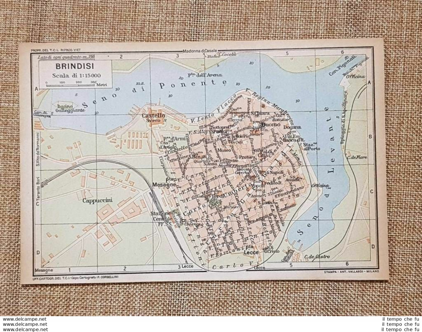 Pianta O Piantina Del 1926 La Città Di Brindisi Puglia T.C.I. - Geographische Kaarten