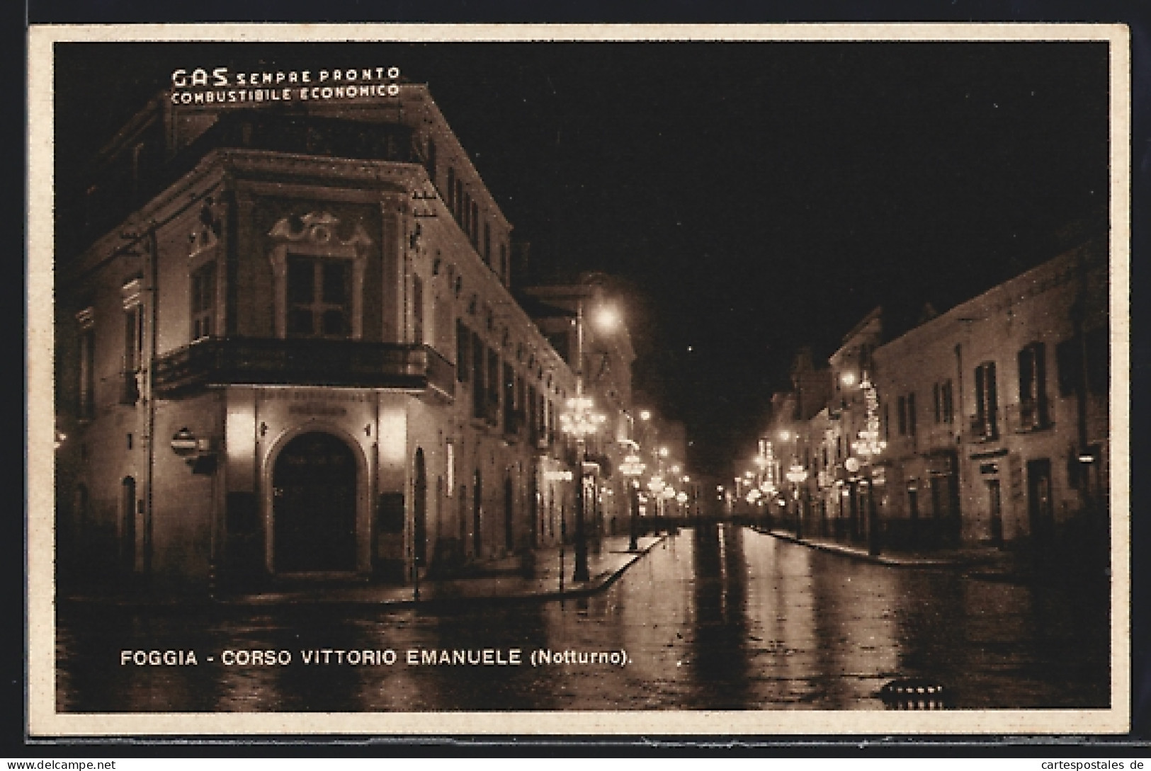 Cartolina Foggia, Corso Vittorio Emanuele (Notturno)  - Foggia