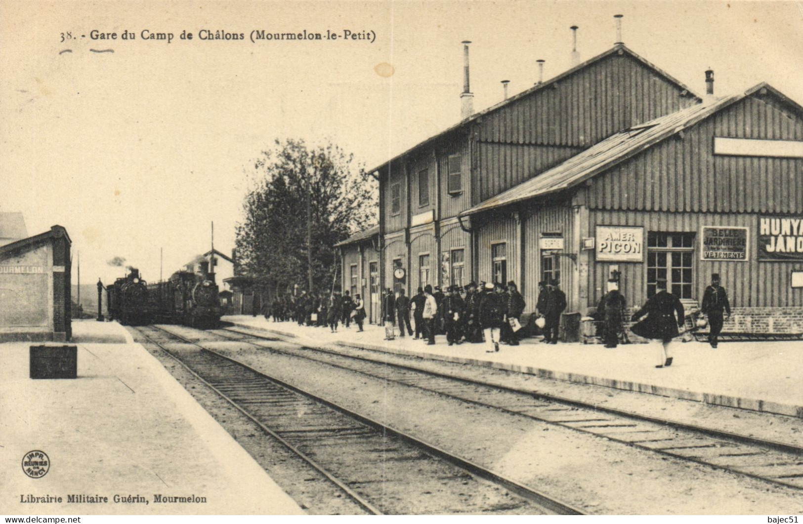 Gare Du Camp De Châlons - Train En Gare "animés" - Châlons-sur-Marne