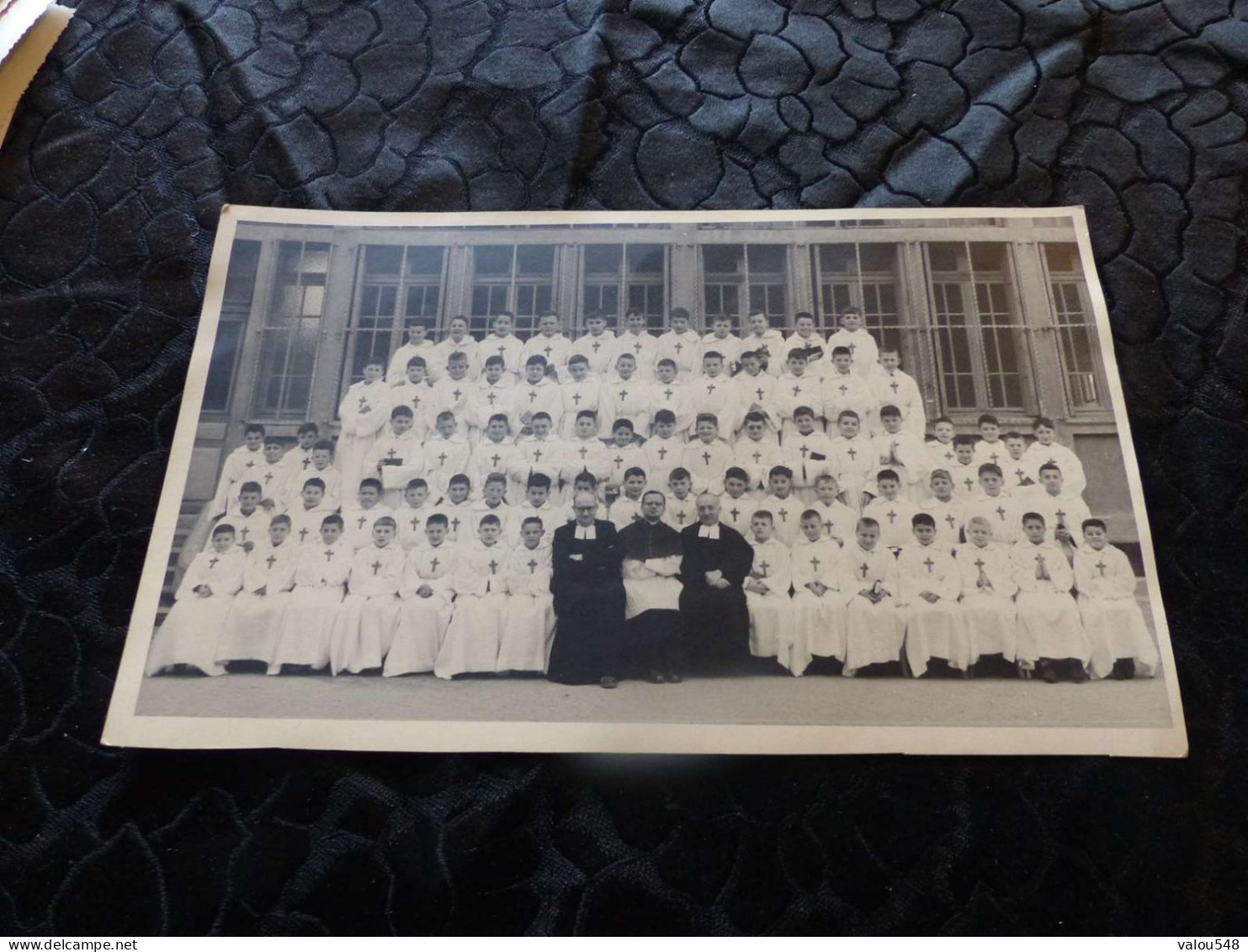 P-729 , Grande Photo De Communiant, Pensionnat  Notre Dame De France, Le Puy En Velay,  Circa 1960 - Personnes Anonymes