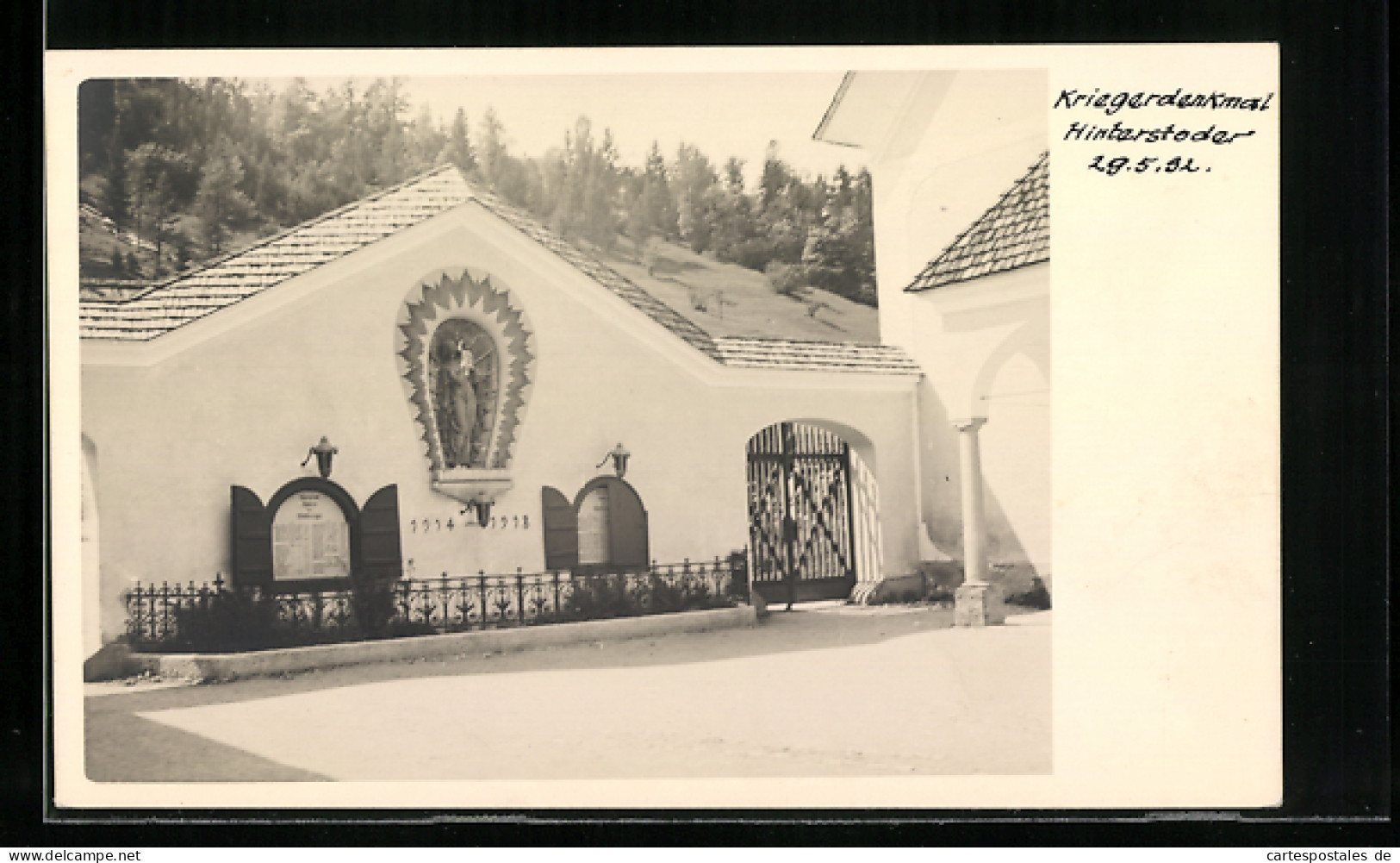 Foto-AK Hinterstoder, Kriegerdenkmal, Mit Säule  - Sonstige & Ohne Zuordnung