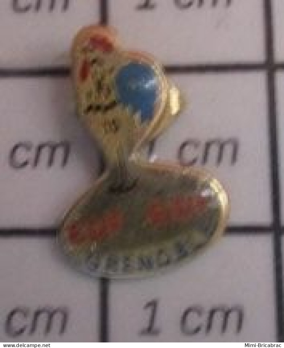 413H Pin's Pins / Beau Et Rare / SPORTS / RUGBY EDF GDF GRENOBLE COQ TRICOLORE MATCH FRANCE FIDJI - Rugby