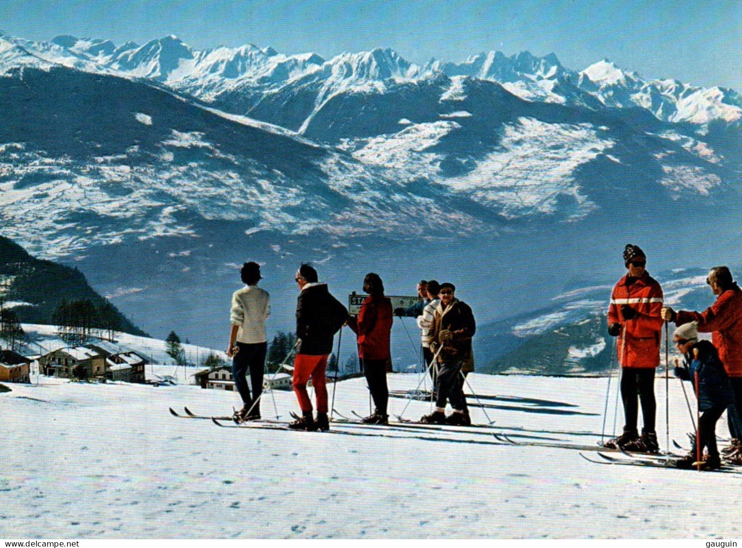 CPM - CRANS S/SIERRE - Ecole Suisse De Ski Vue Sur Les Alpes ...Edition Perrochet - Crans-Montana