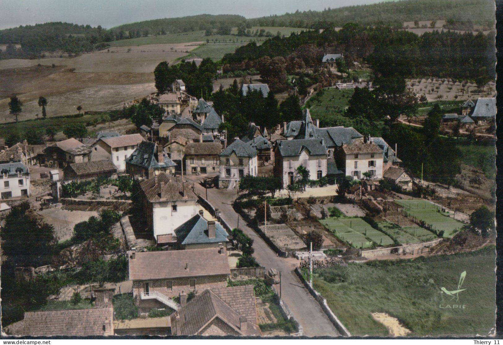 Cpsm 15 Vitrac  Vue Générale, En Avion Au Dessus De ... - Guingamp