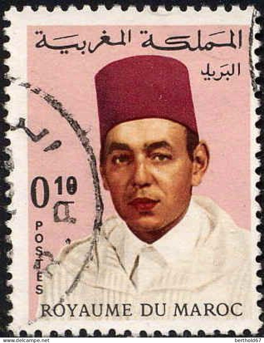 Maroc Poste Obl Yv: 537 Mi:602 Hassan II Burnous (cachet Rond) - Morocco (1956-...)