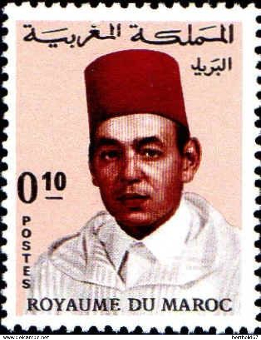 Maroc Poste N* Yv: 537 Mi:602 Hassan II Burnous (sans Gomme) - Marocco (1956-...)