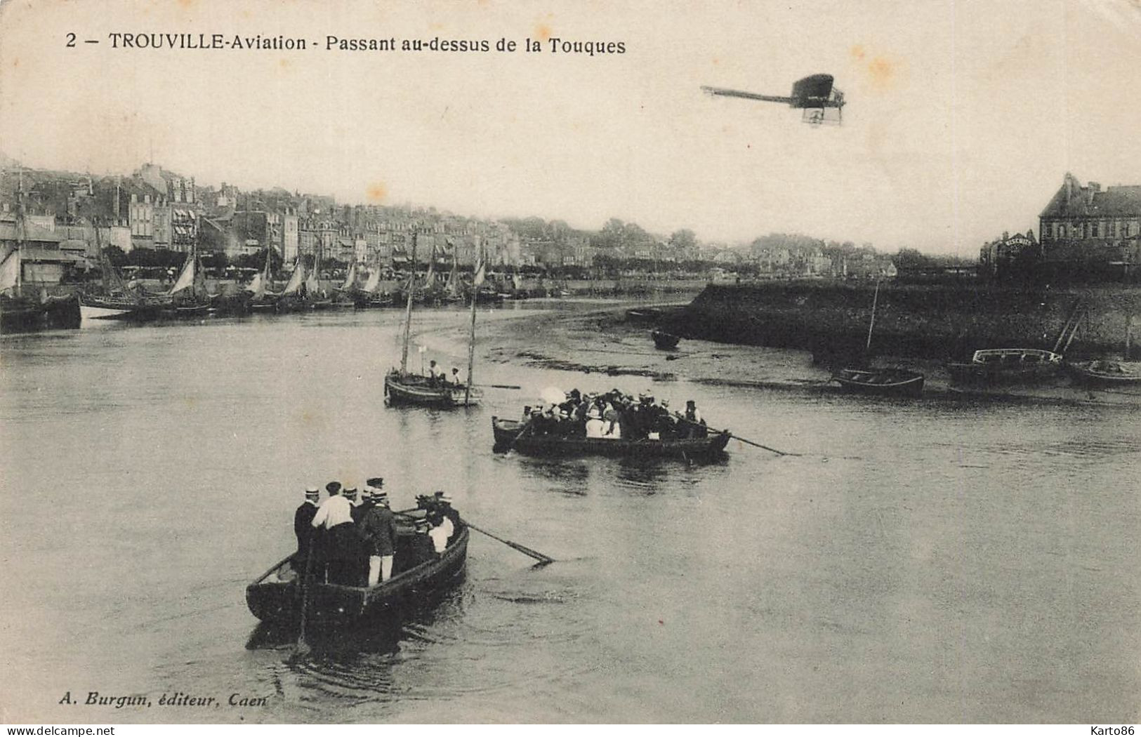 Trouville Sur Mer , Aviation * Avion Aviateur , Passant Au Dessus De La Touques - Trouville