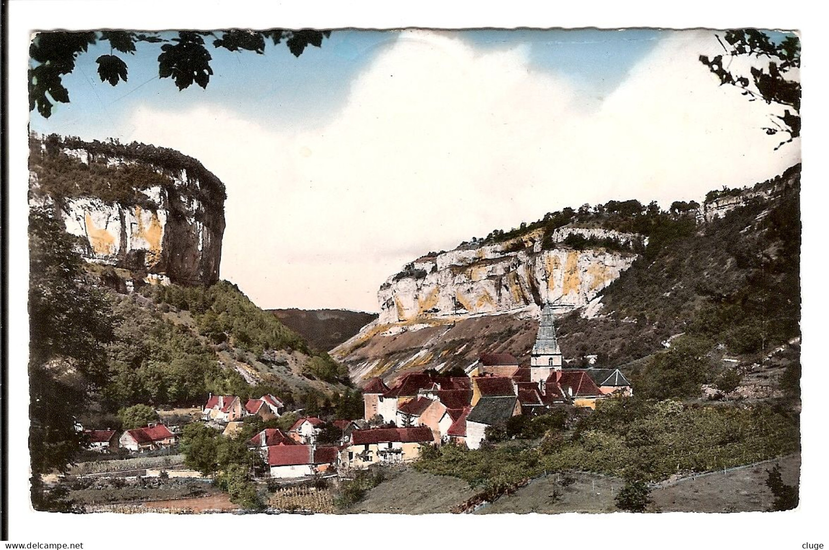 39 - BAUME LES MESSIEURS - Vue Générale - Les Falaises - Baume-les-Messieurs