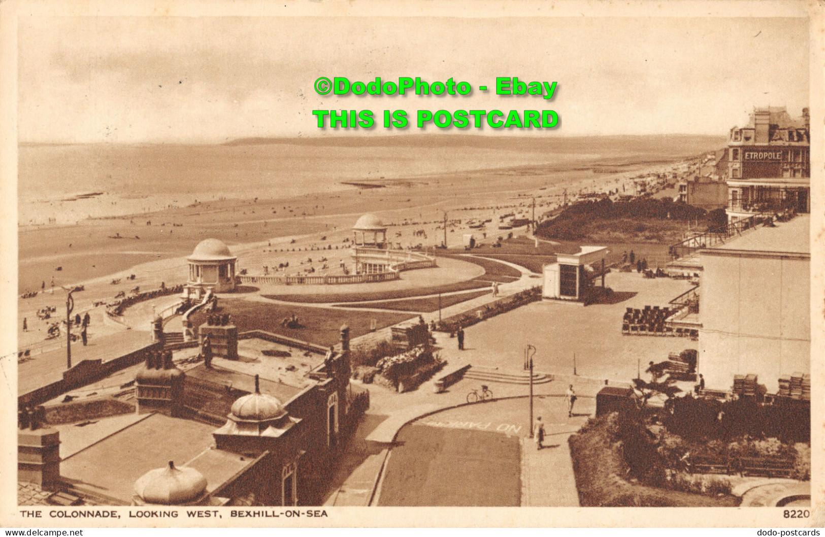 R357433 The Colonnade. Looking West. Bexhill On Sea. 8220. Norman. S. And E. 195 - World