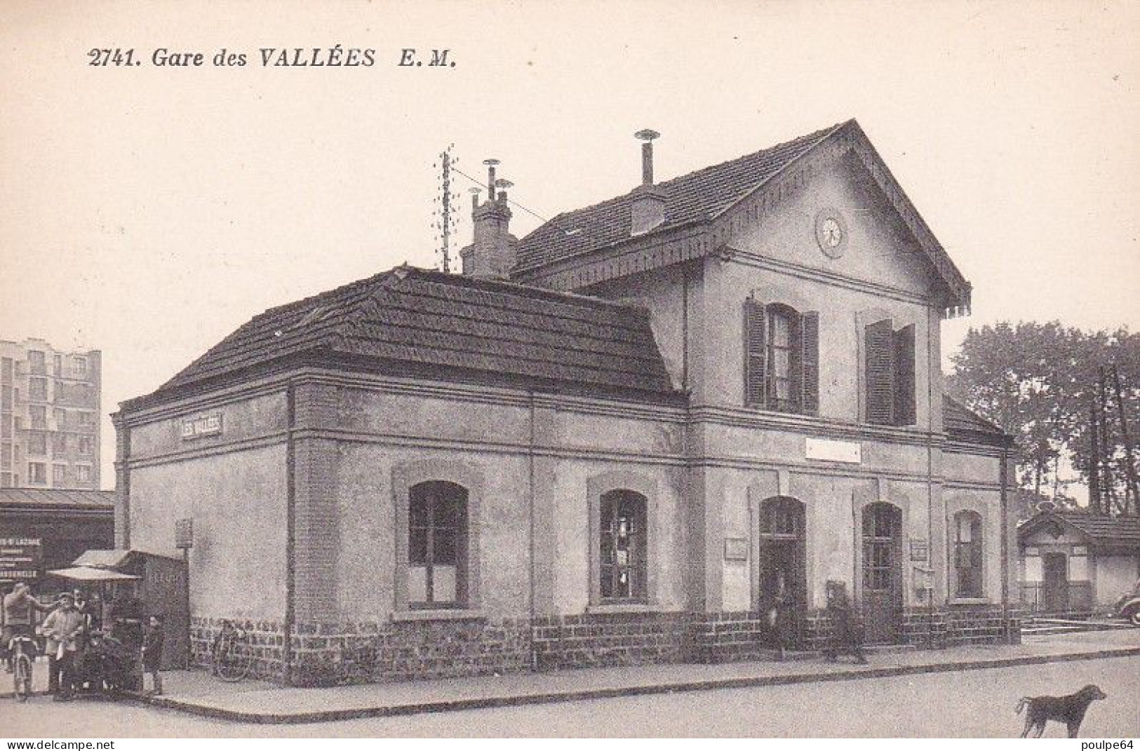 Les Vallées - La Gare Agrandie : Vue Extérieure - Other & Unclassified