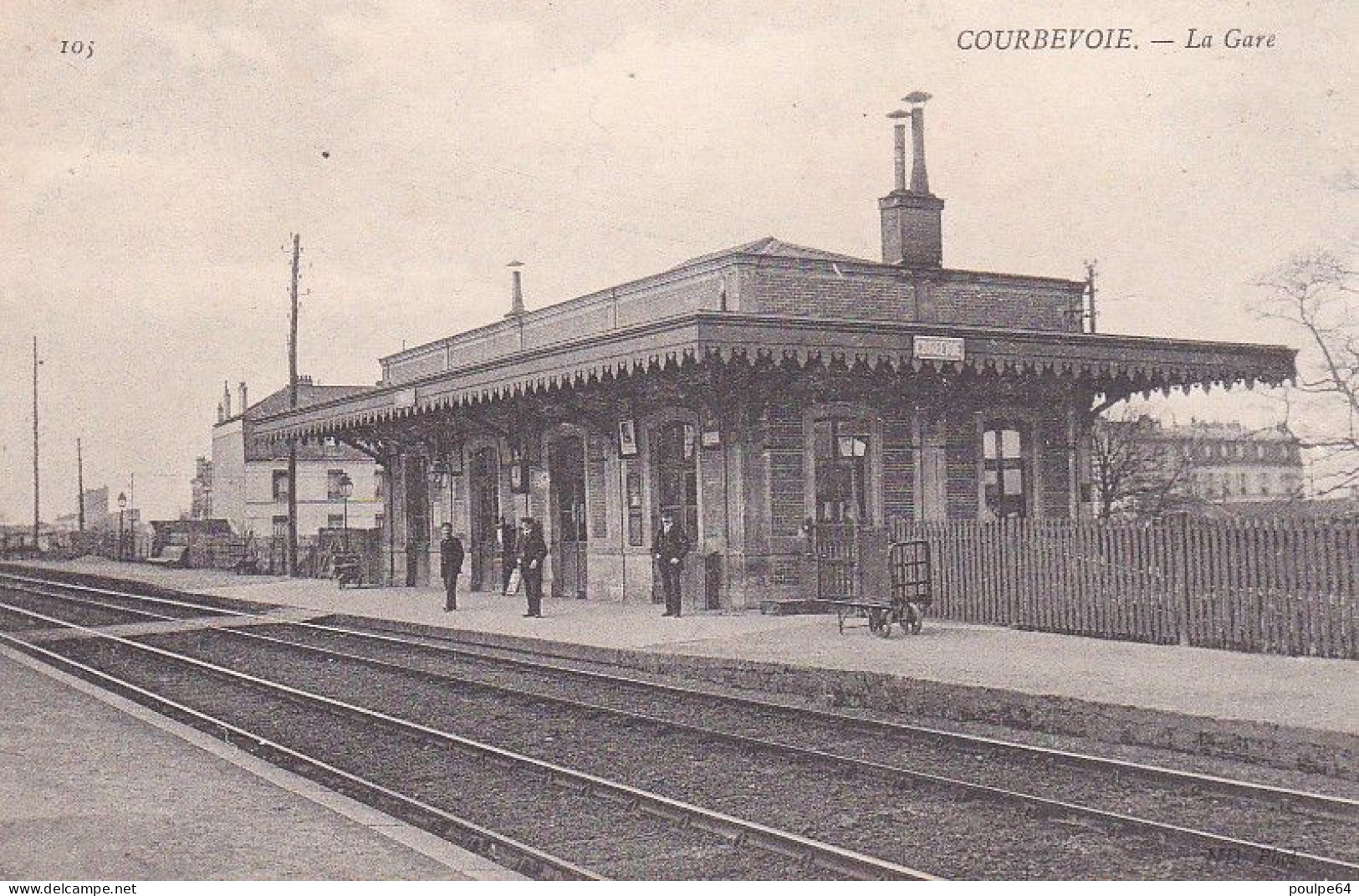 La Gare : Vue Intérieure - Courbevoie