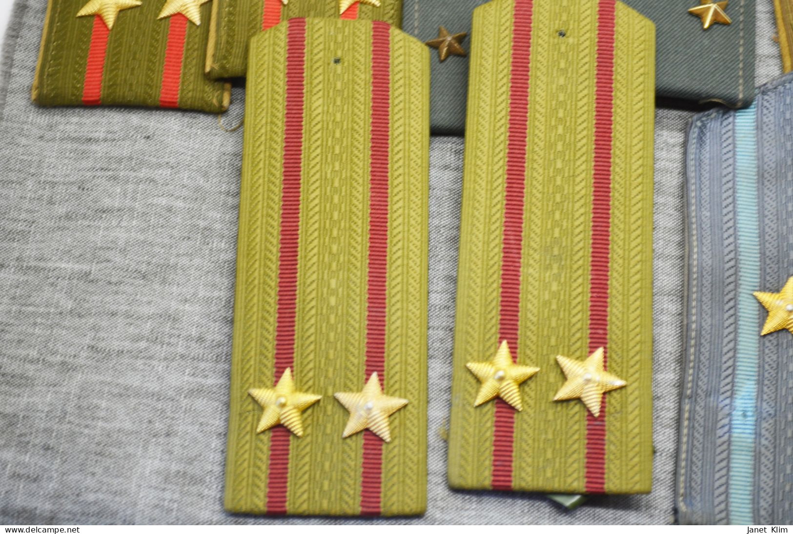 Large Lot Of Vintage USSR Shoulder Straps 6 Pairs - Uniformes