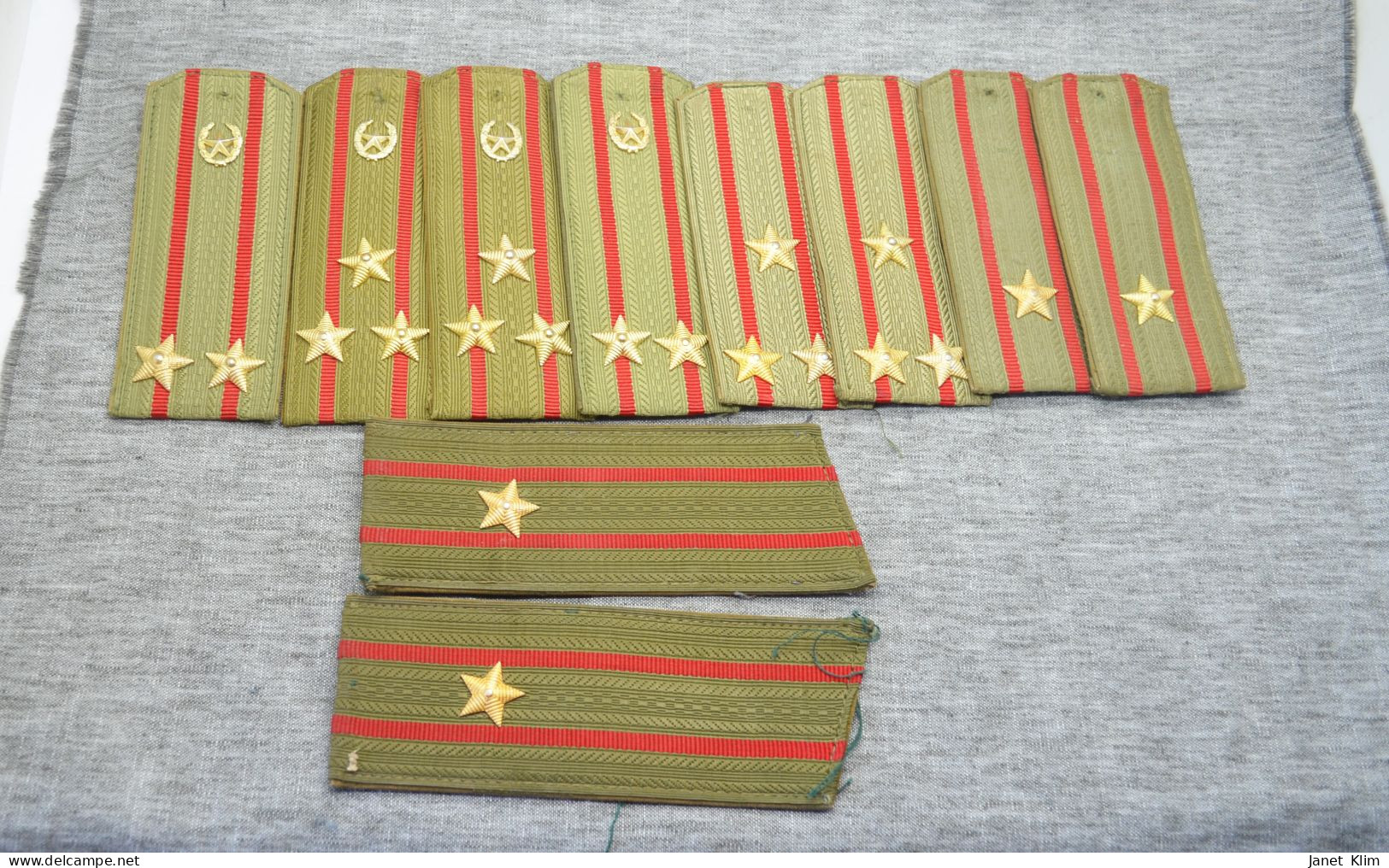 Large Lot Of Vintage USSR Shoulder Straps 5 Pairs - Uniformes