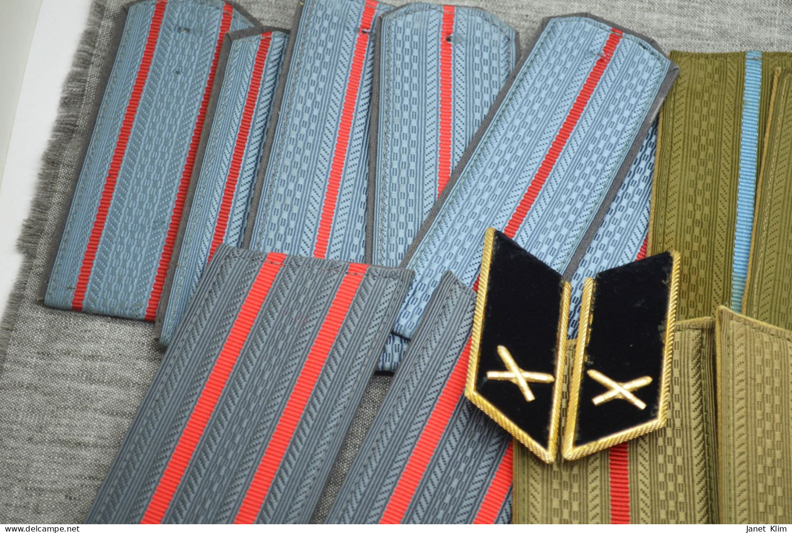 Large Lot Of Vintage USSR Shoulder Straps 11 Pairs - Uniforms
